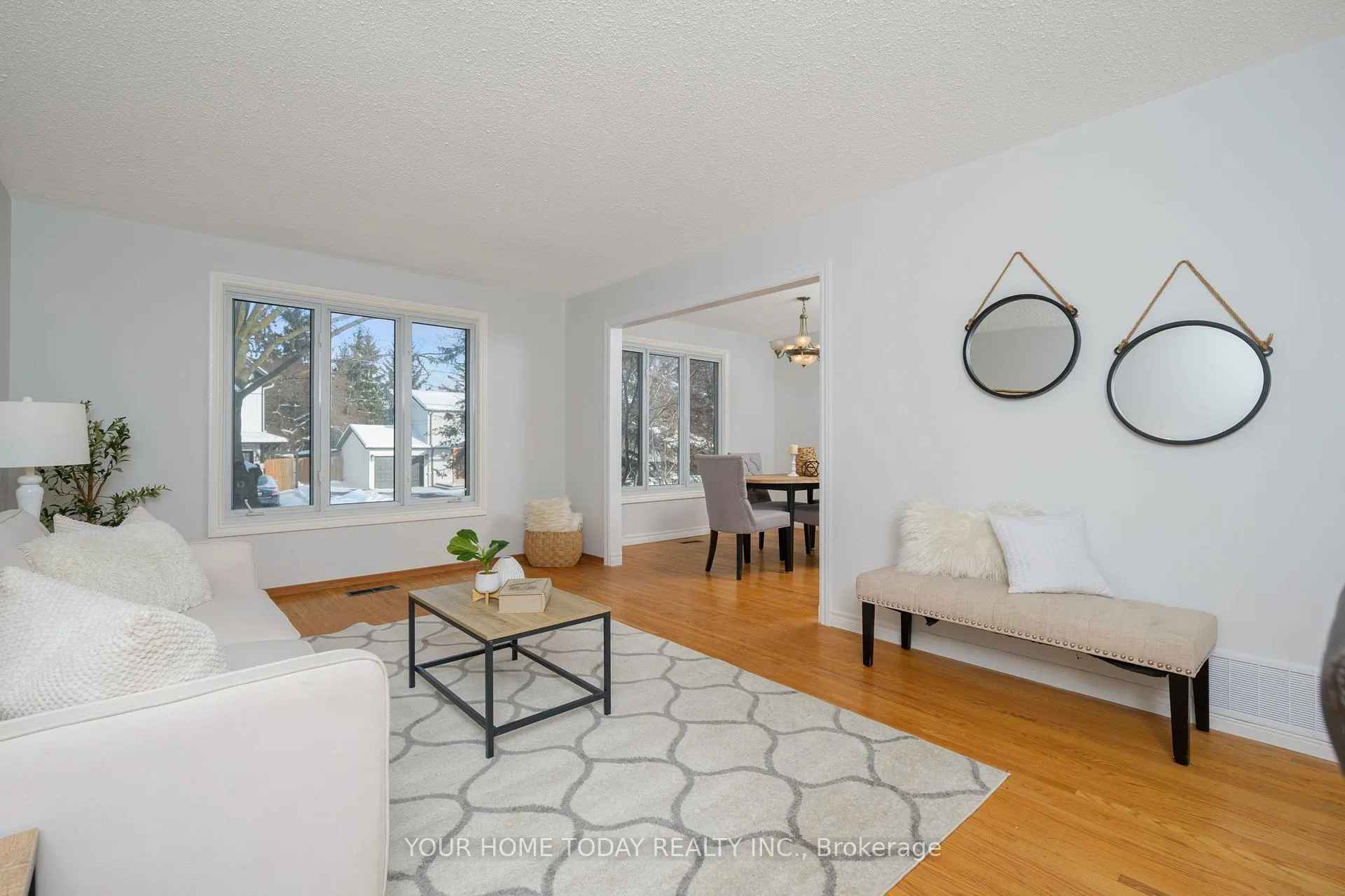 Photo 7 of 26 Fagan Drive, Halton Hills, Georgetown — HOMEH