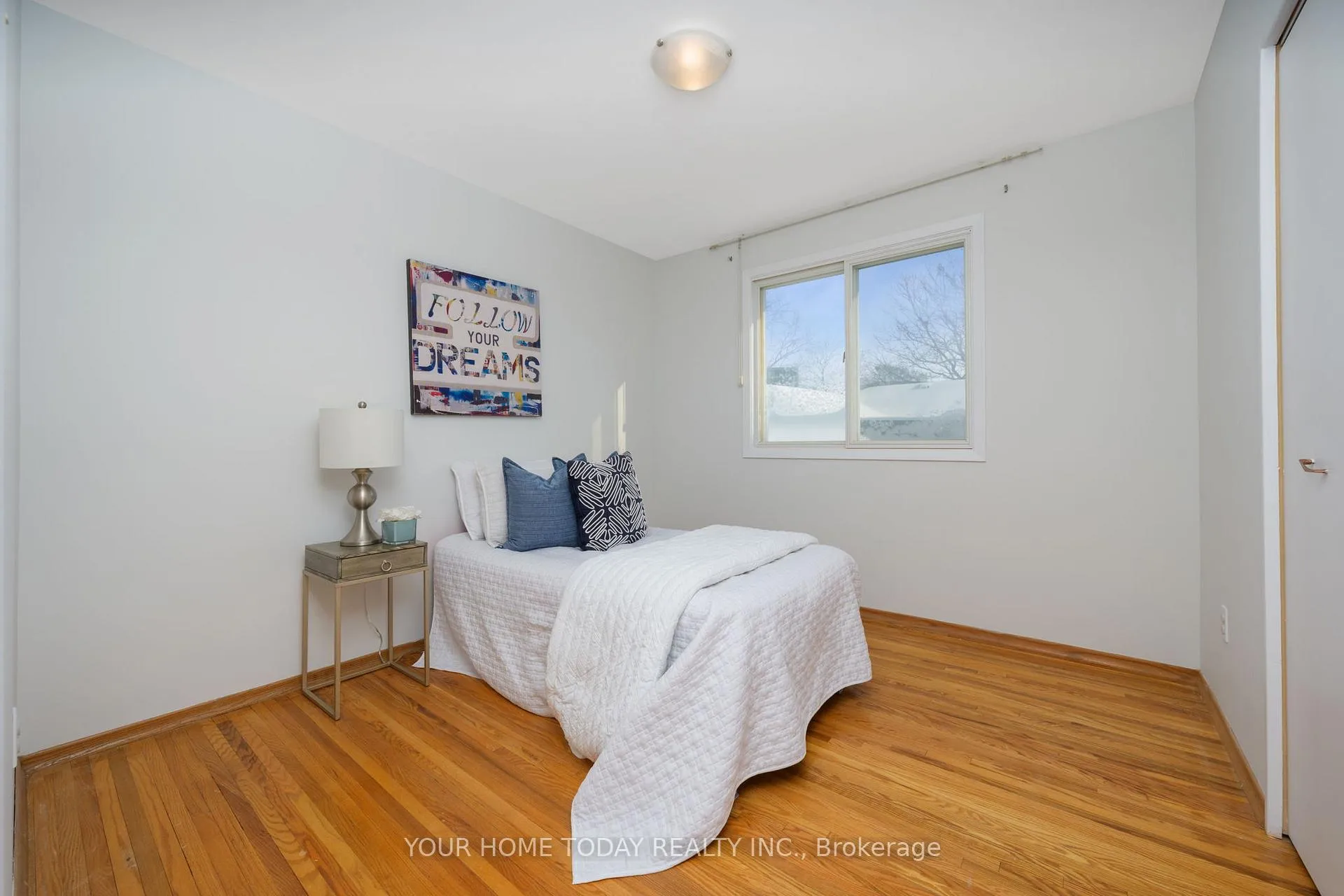 Photo 24 of 26 Fagan Drive, Halton Hills, Georgetown — HOMEH