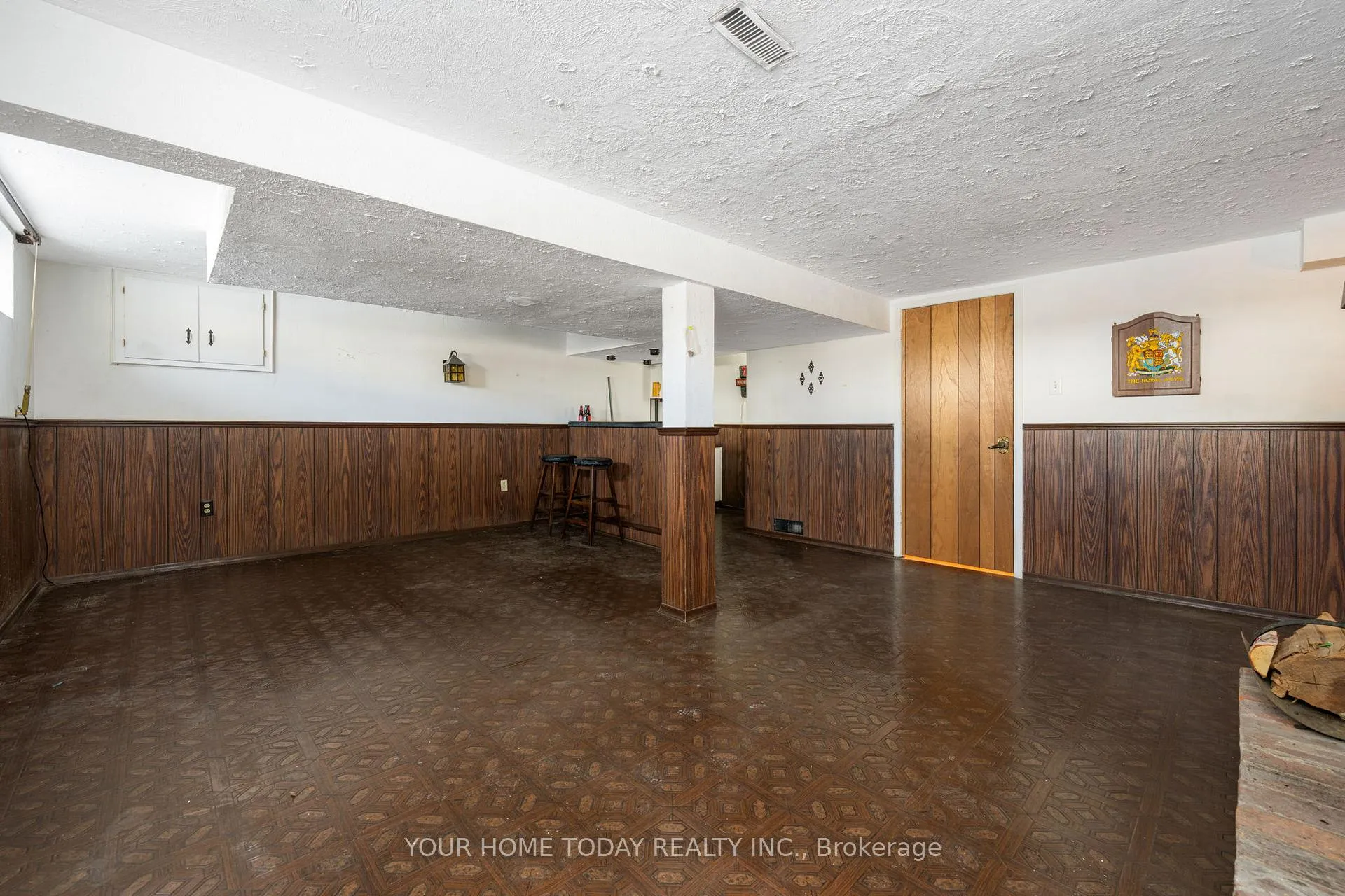 Photo 29 of 26 Fagan Drive, Halton Hills, Georgetown — HOMEH