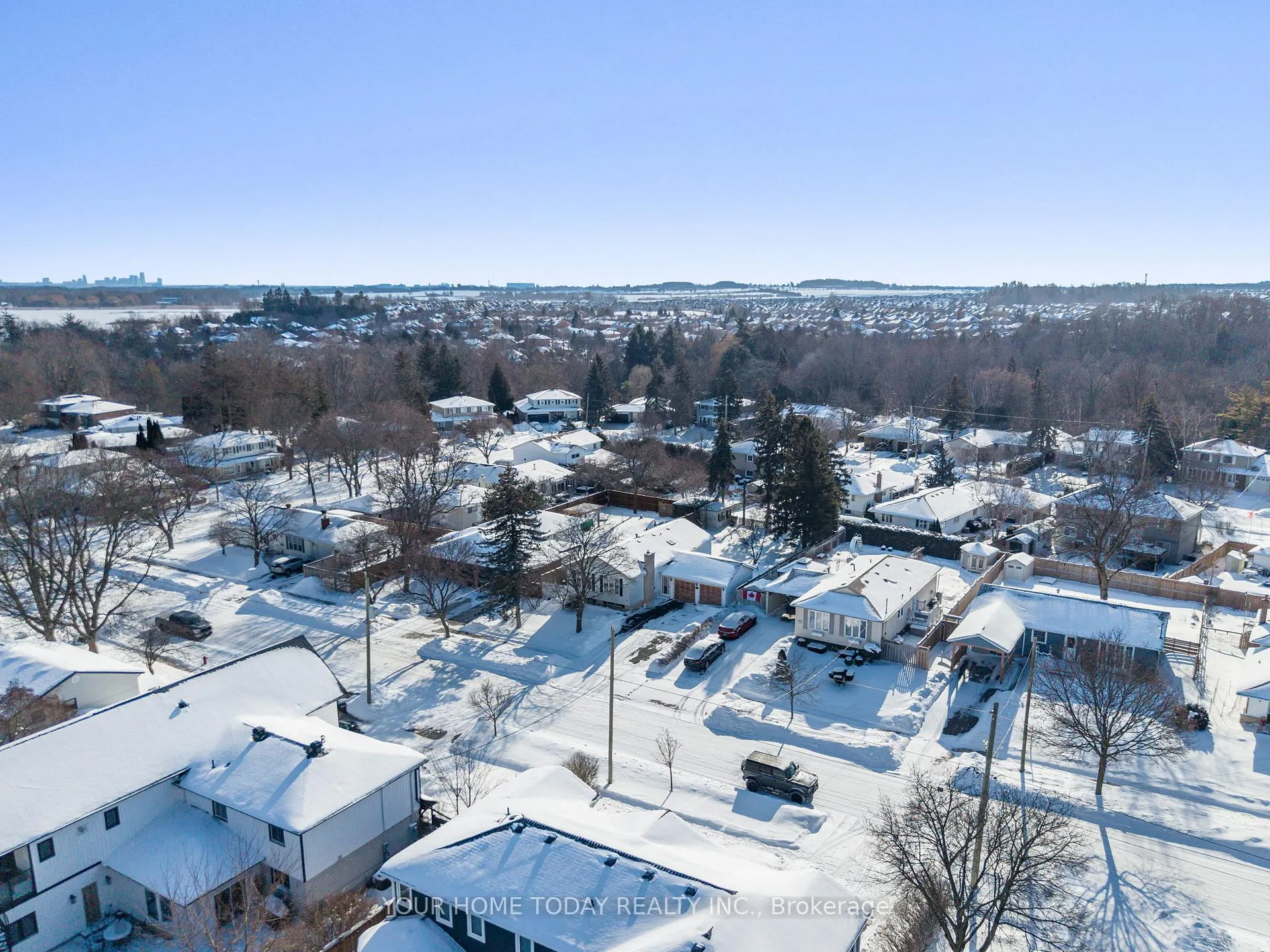 Photo 41 of 26 Fagan Drive, Halton Hills, Georgetown — HOMEH