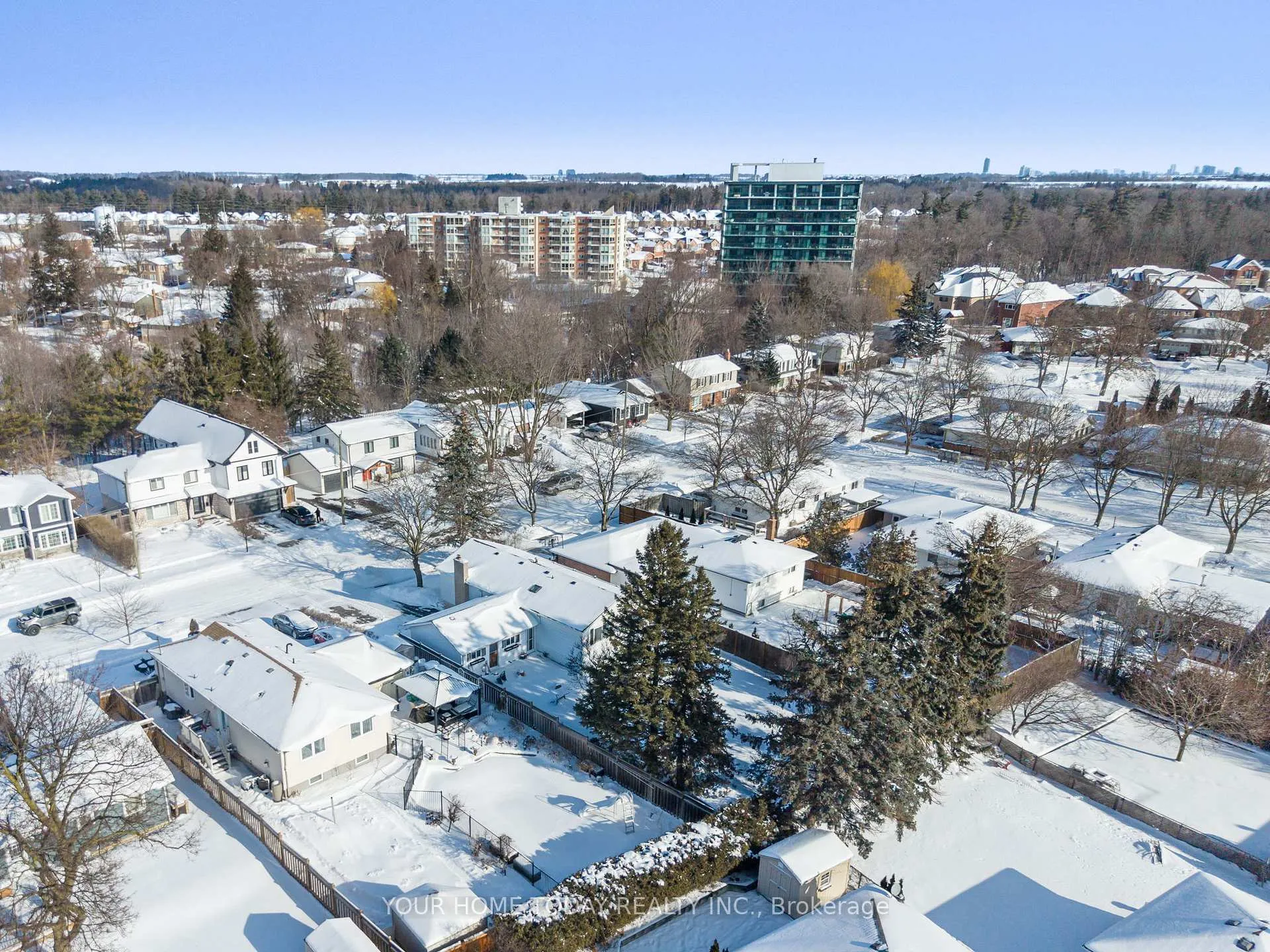 Photo 42 of 26 Fagan Drive, Halton Hills, Georgetown — HOMEH