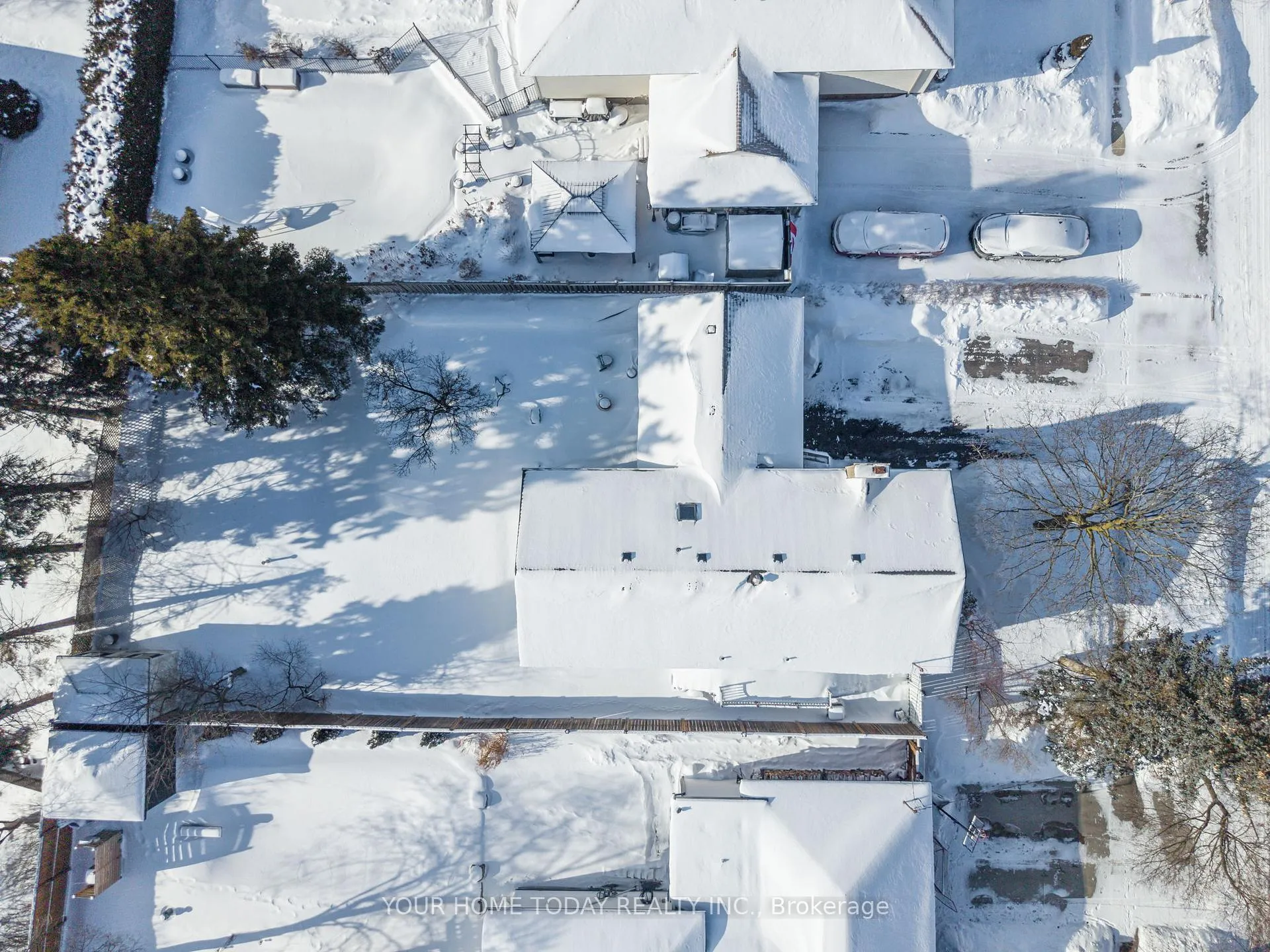 Photo 43 of 26 Fagan Drive, Halton Hills, Georgetown — HOMEH
