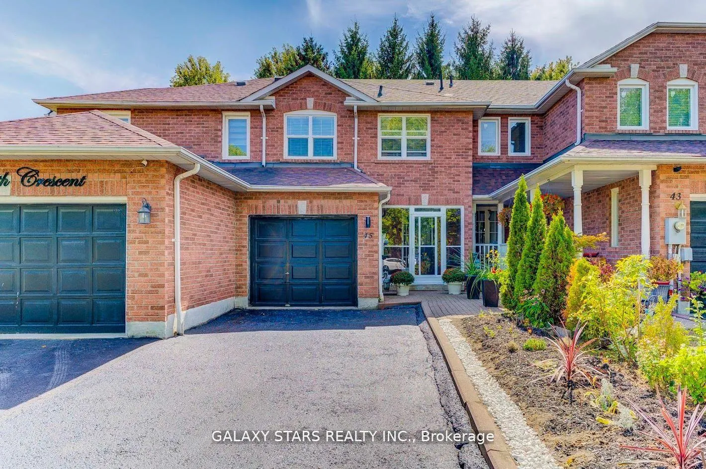 Photo 2 of 45 Booth Crescent, Ajax, Central — HOMEH