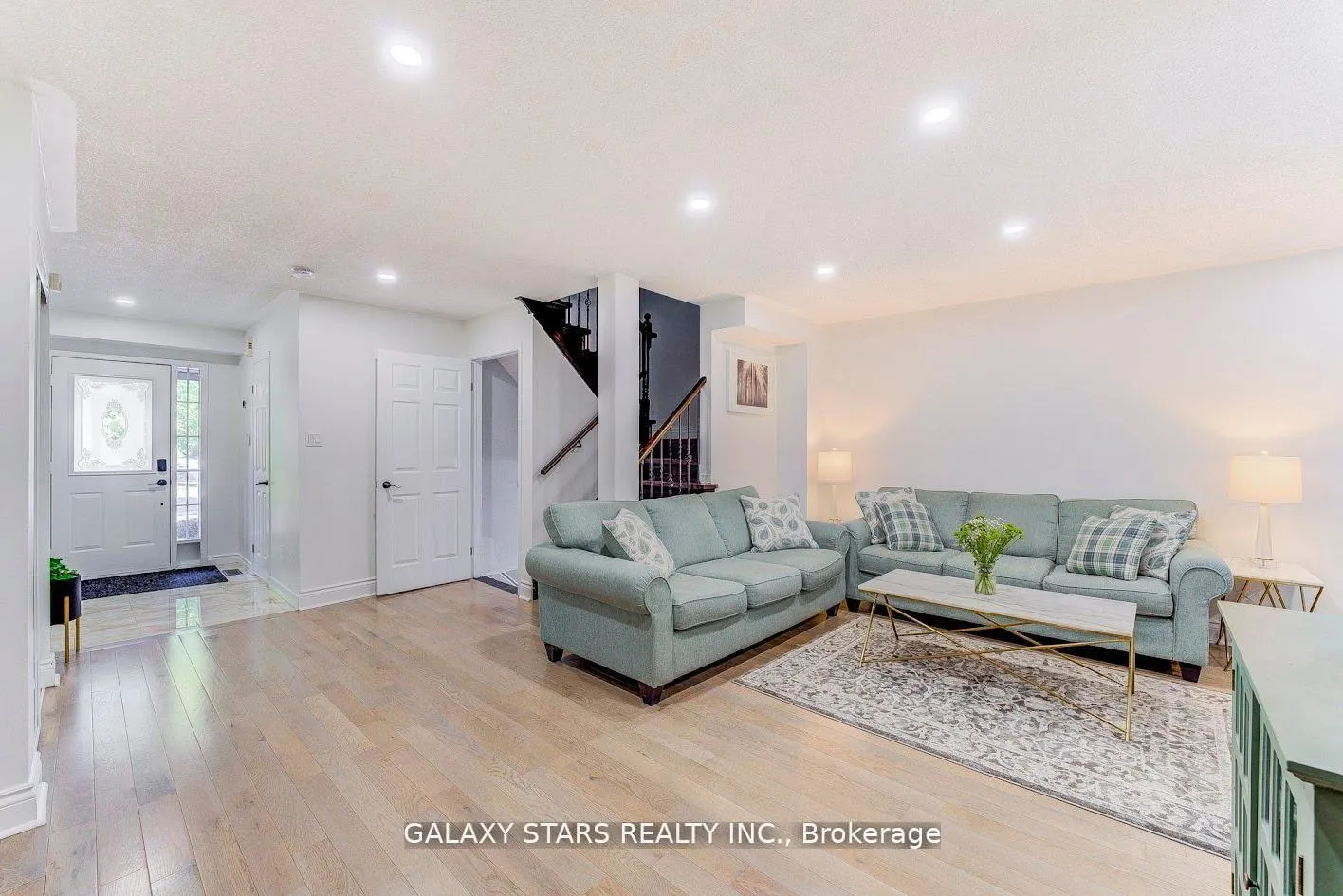 Photo 3 of 45 Booth Crescent, Ajax, Central — HOMEH