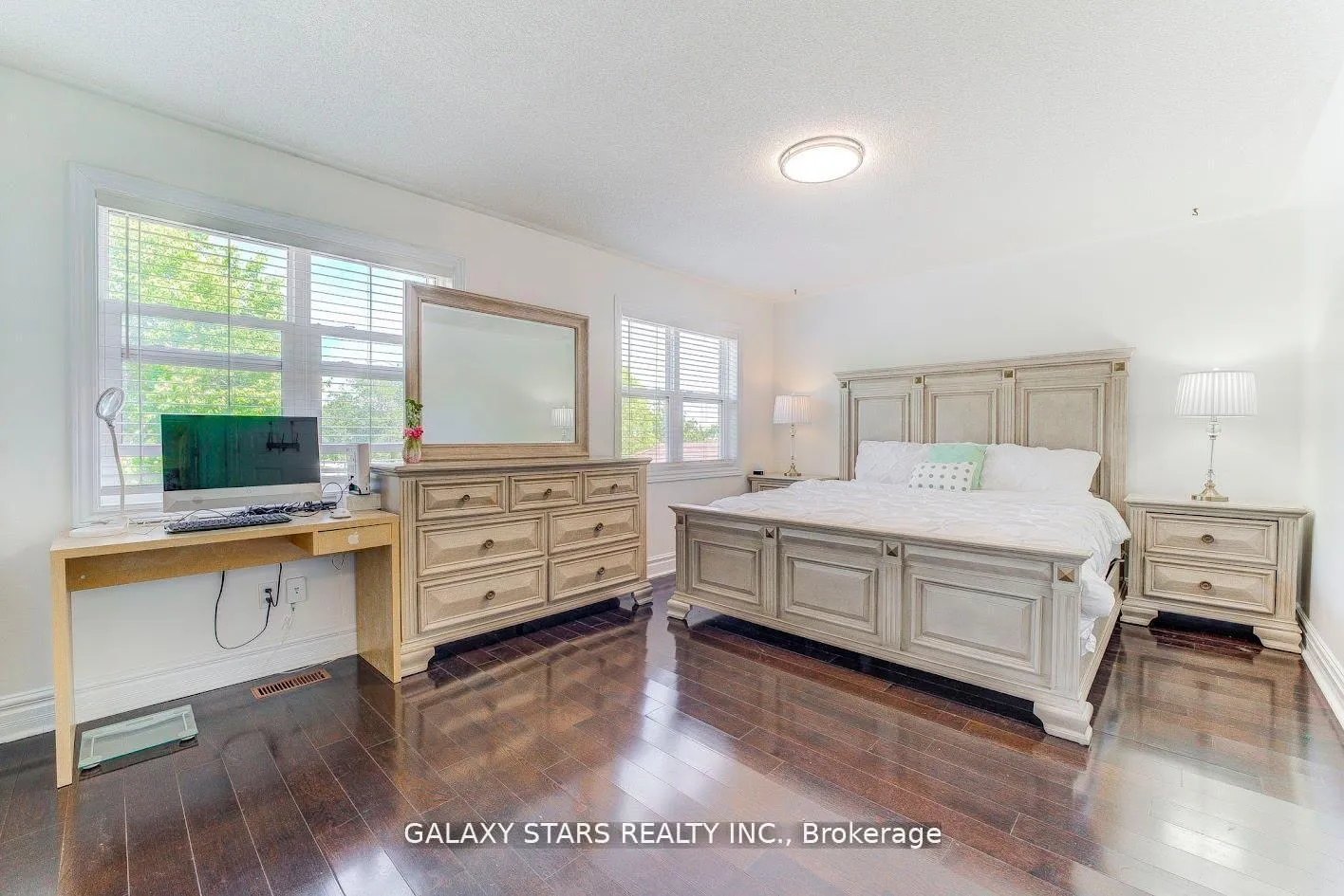 Photo 9 of 45 Booth Crescent, Ajax, Central — HOMEH