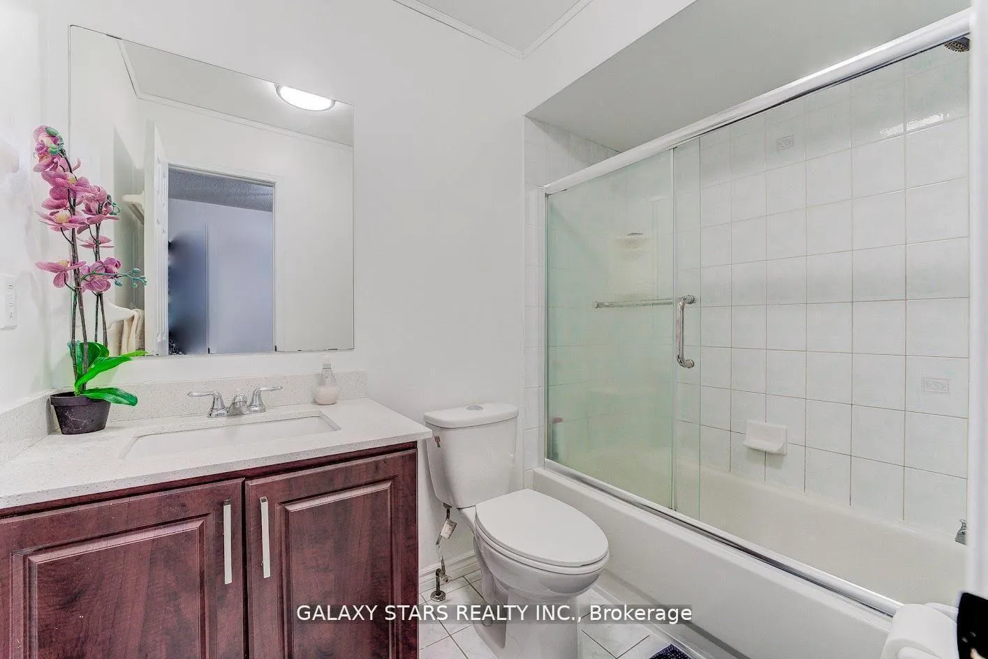 Photo 13 of 45 Booth Crescent, Ajax, Central — HOMEH