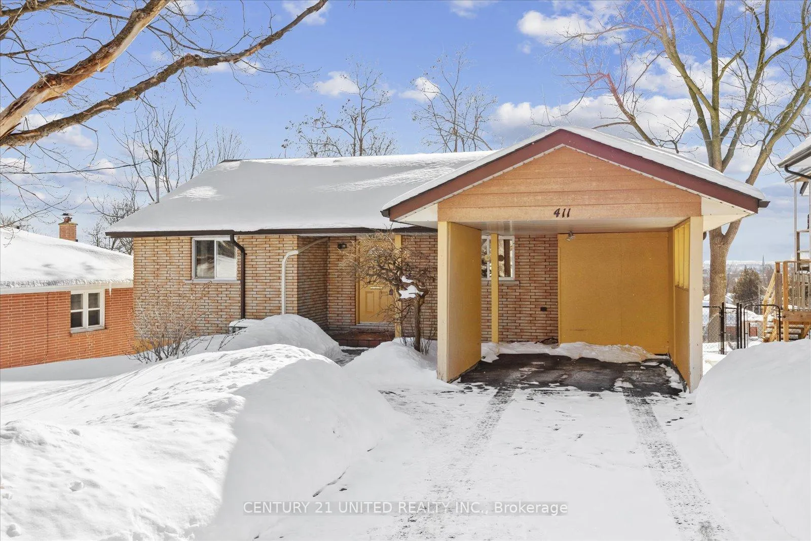 Photo 2 of 411 Highland Road, Peterborough, Northcrest Ward 5 — HOMEH