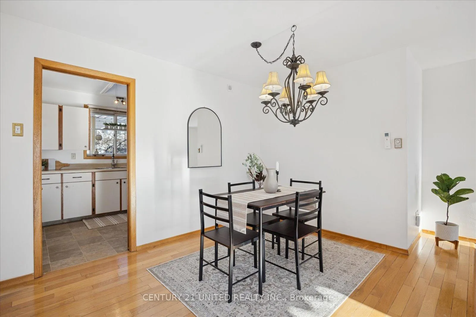 Photo 20 of 411 Highland Road, Peterborough, Northcrest Ward 5 — HOMEH