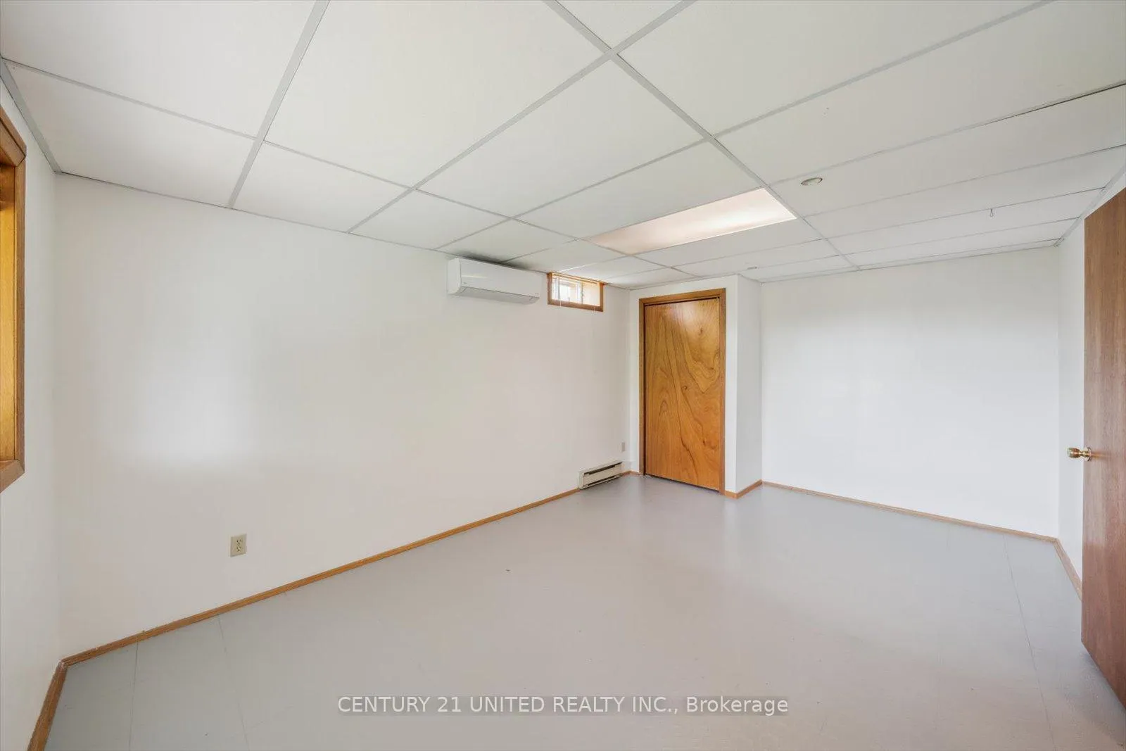 Photo 32 of 411 Highland Road, Peterborough, Northcrest Ward 5 — HOMEH