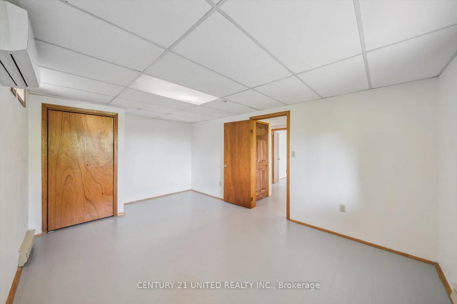 Photo 33 of 411 Highland Road, Peterborough, Northcrest Ward 5 — HOMEH