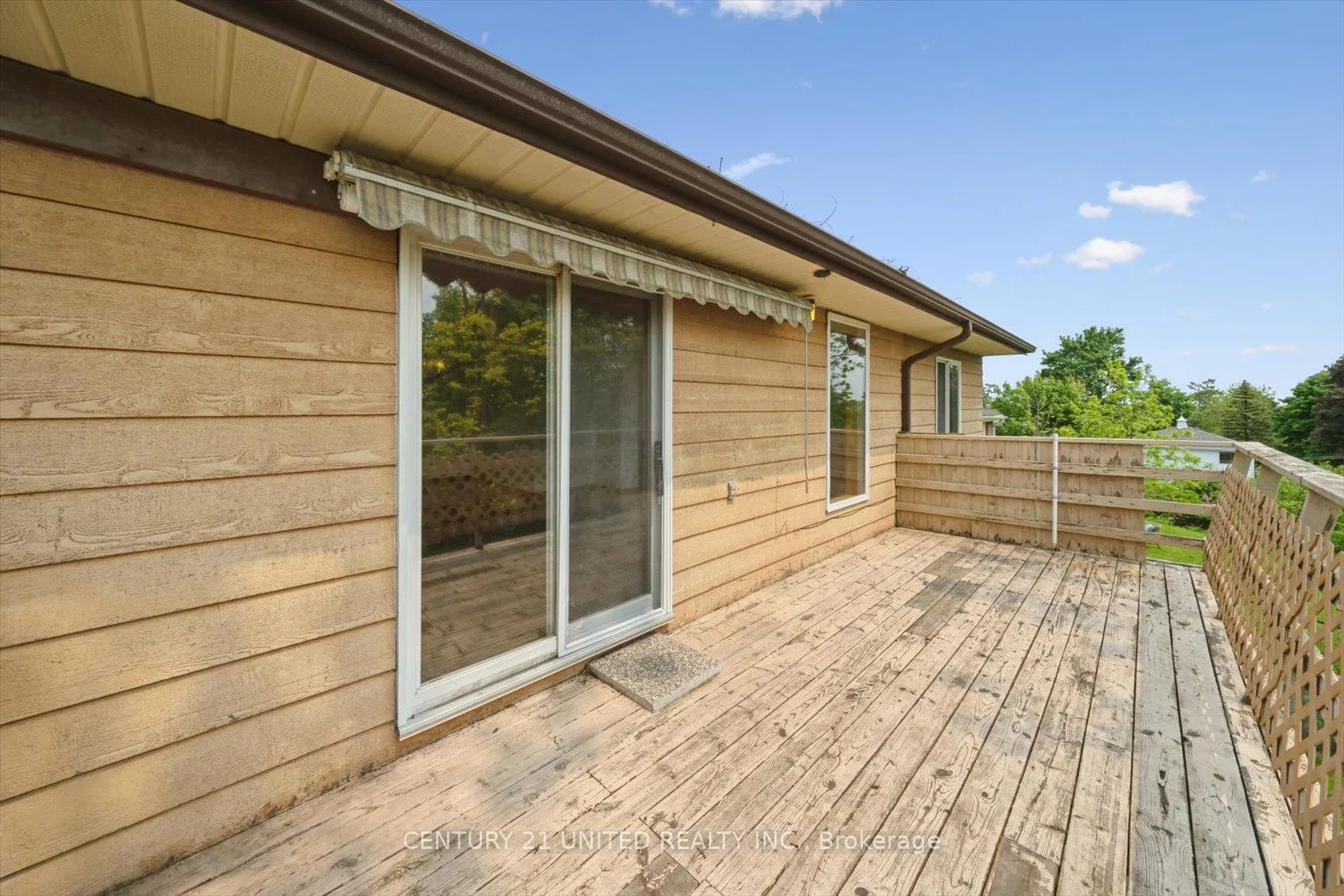 Photo 45 of 411 Highland Road, Peterborough, Northcrest Ward 5 — HOMEH