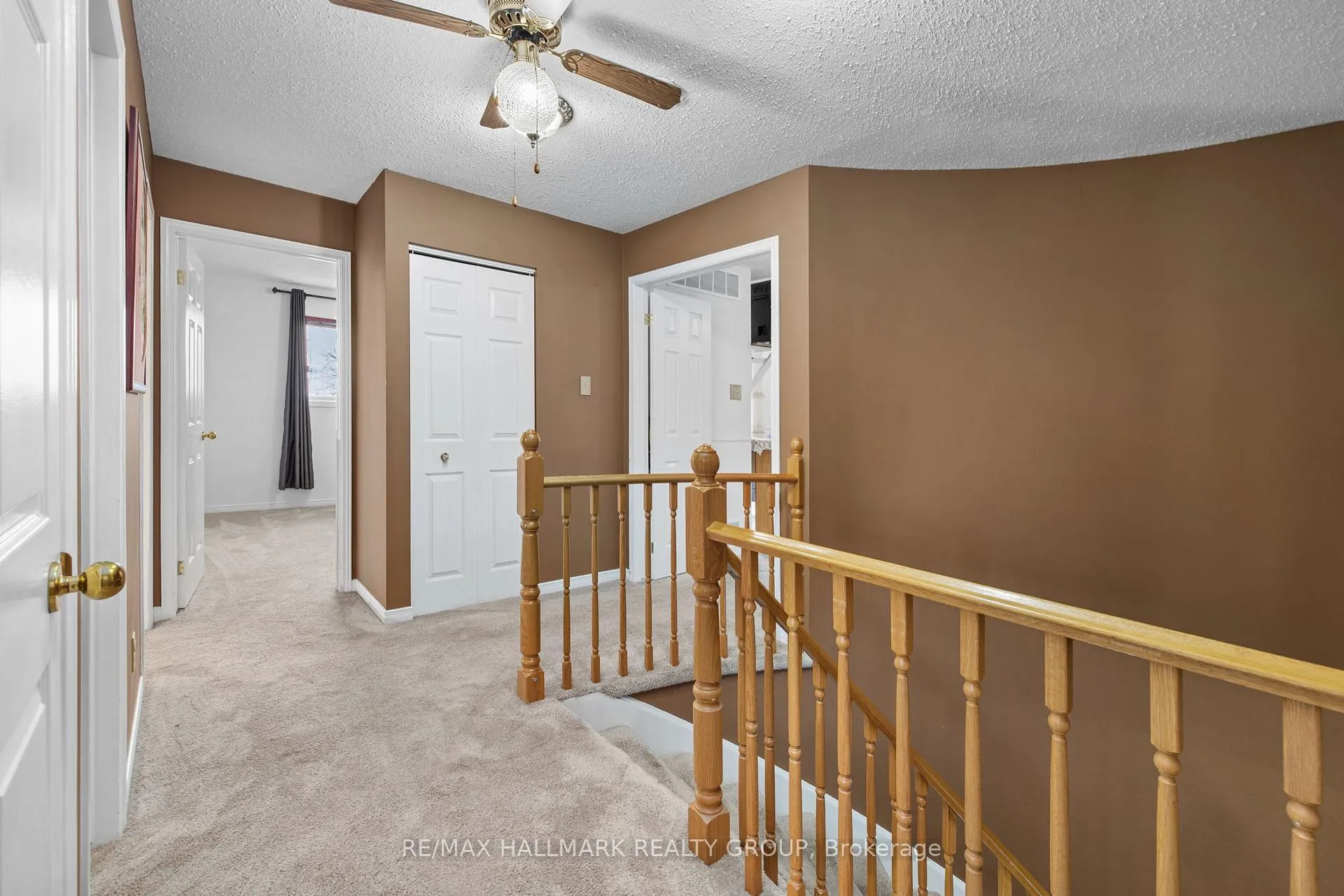 Photo 17 of 944 Greenbriar Avenue, Ottawa, Carleton Heights — HOMEH