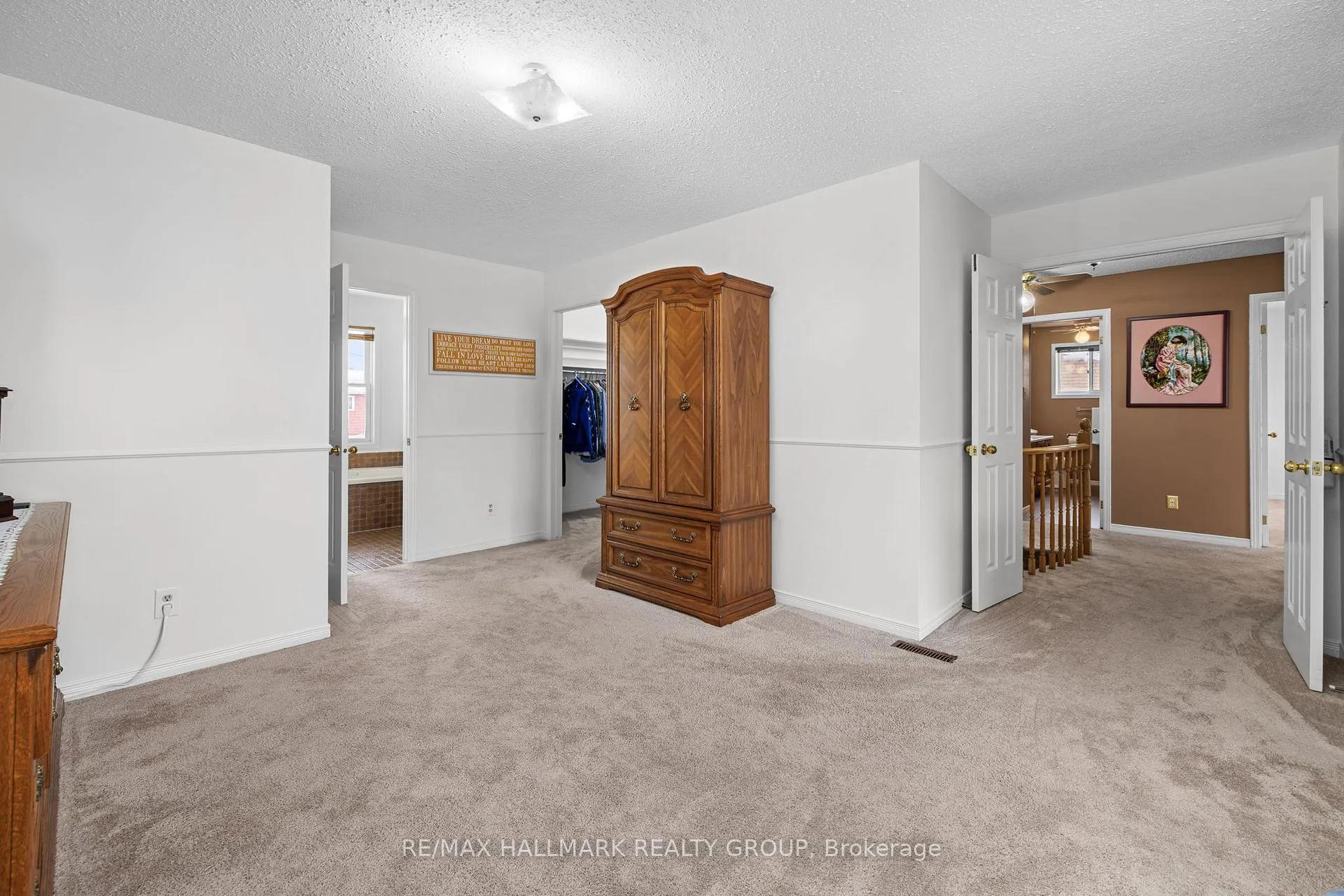 Photo 19 of 944 Greenbriar Avenue, Ottawa, Carleton Heights — HOMEH