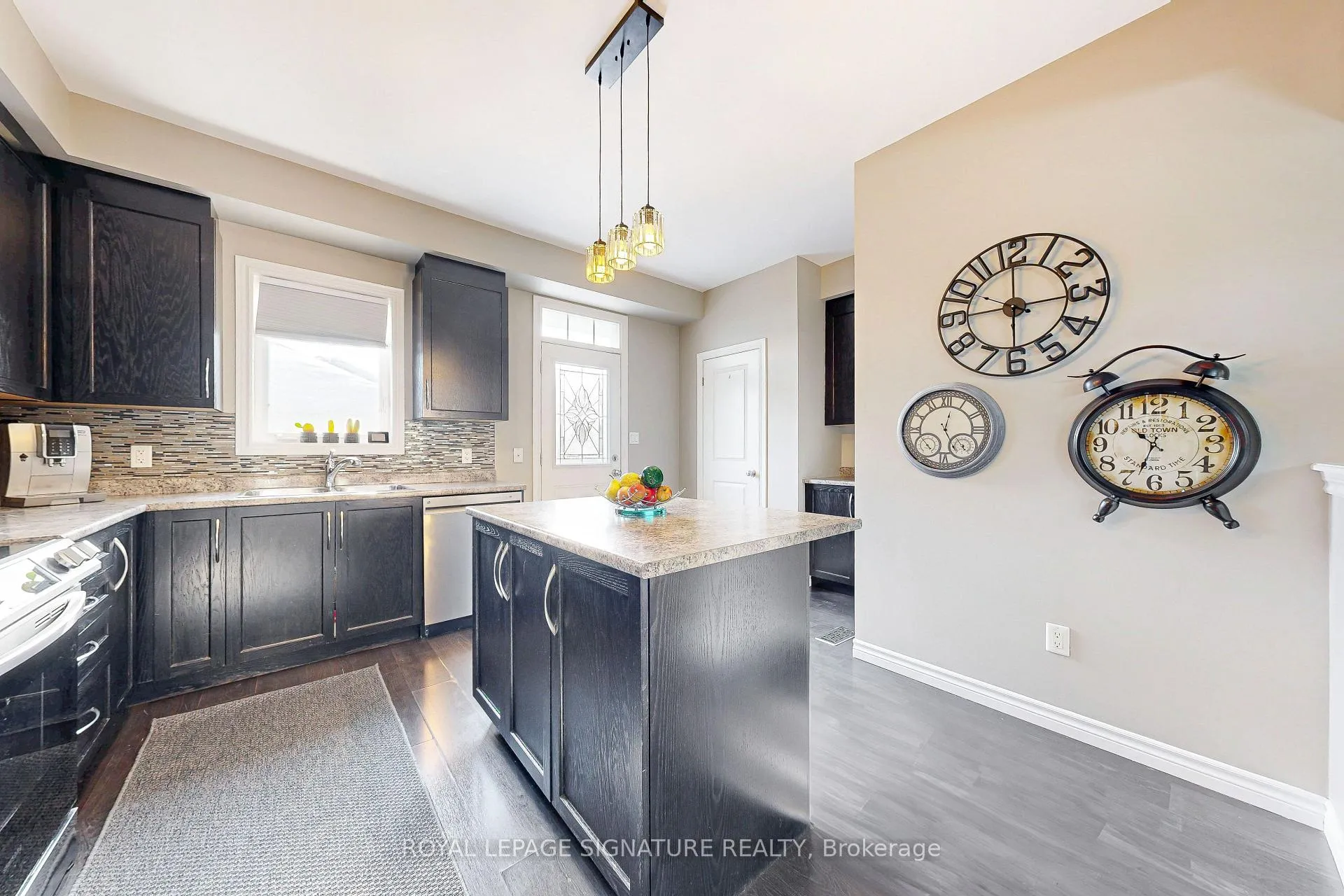 Photo 9 of 9 Ted Miller Crescent, Clarington, Bowmanville — HOMEH