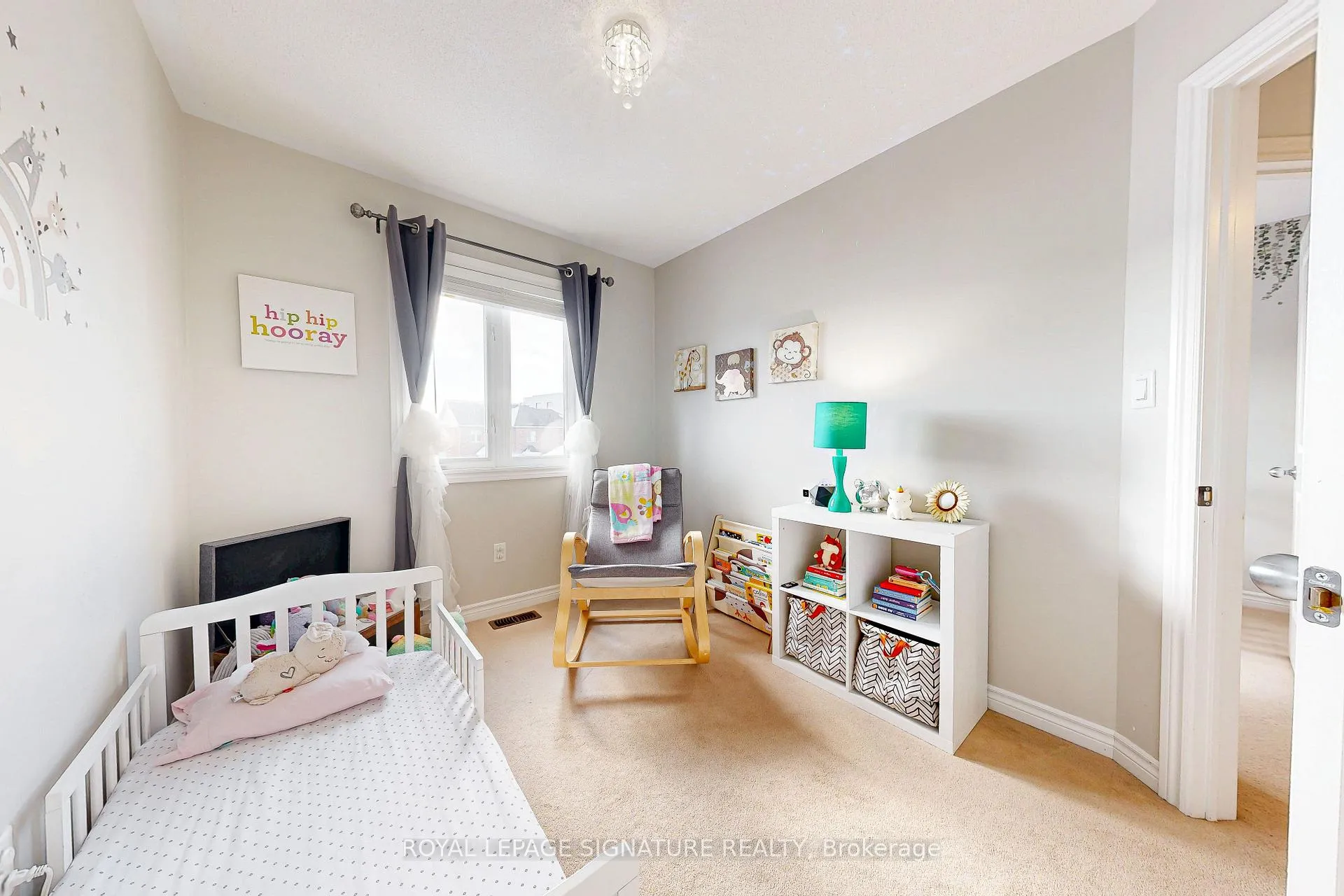 Photo 20 of 9 Ted Miller Crescent, Clarington, Bowmanville — HOMEH