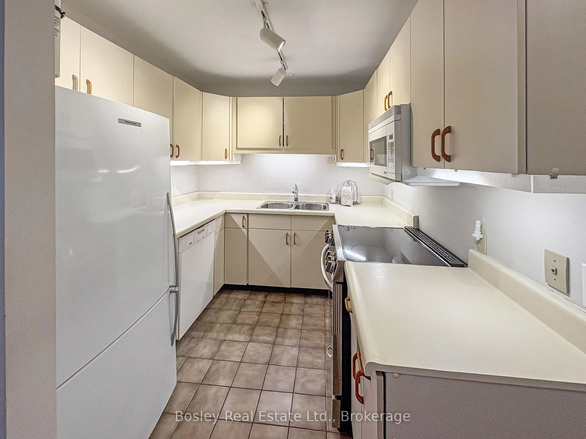 Photo 9 of 22 Trafalgar Road, Collingwood — HOMEH