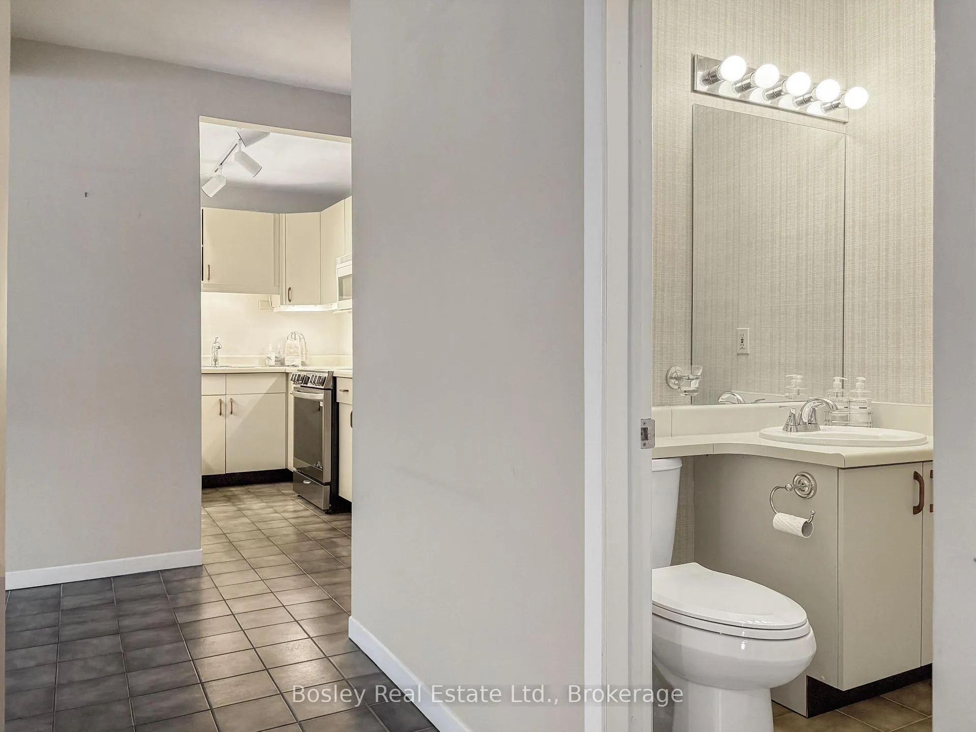 Photo 13 of 22 Trafalgar Road, Collingwood — HOMEH