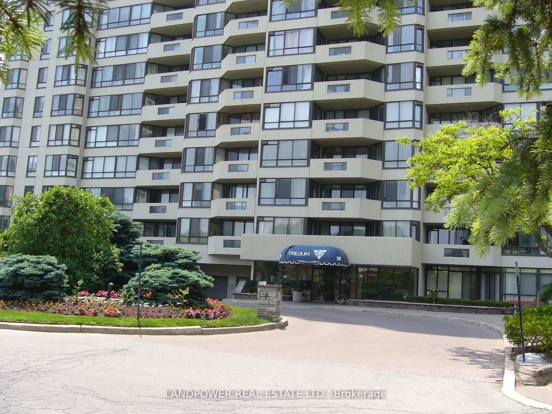 Front of Unit 801, 225 Bamburgh Circle