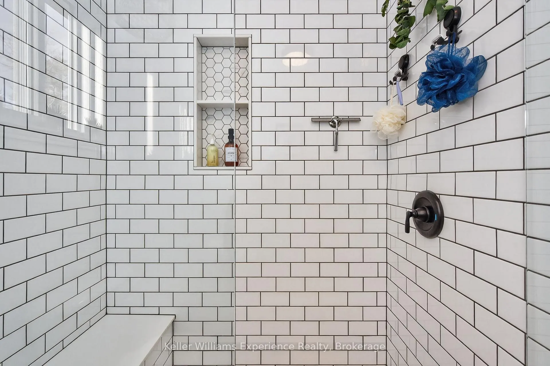 Photo 20 of 2891 Brady Drive, Severn, Washago — HOMEH