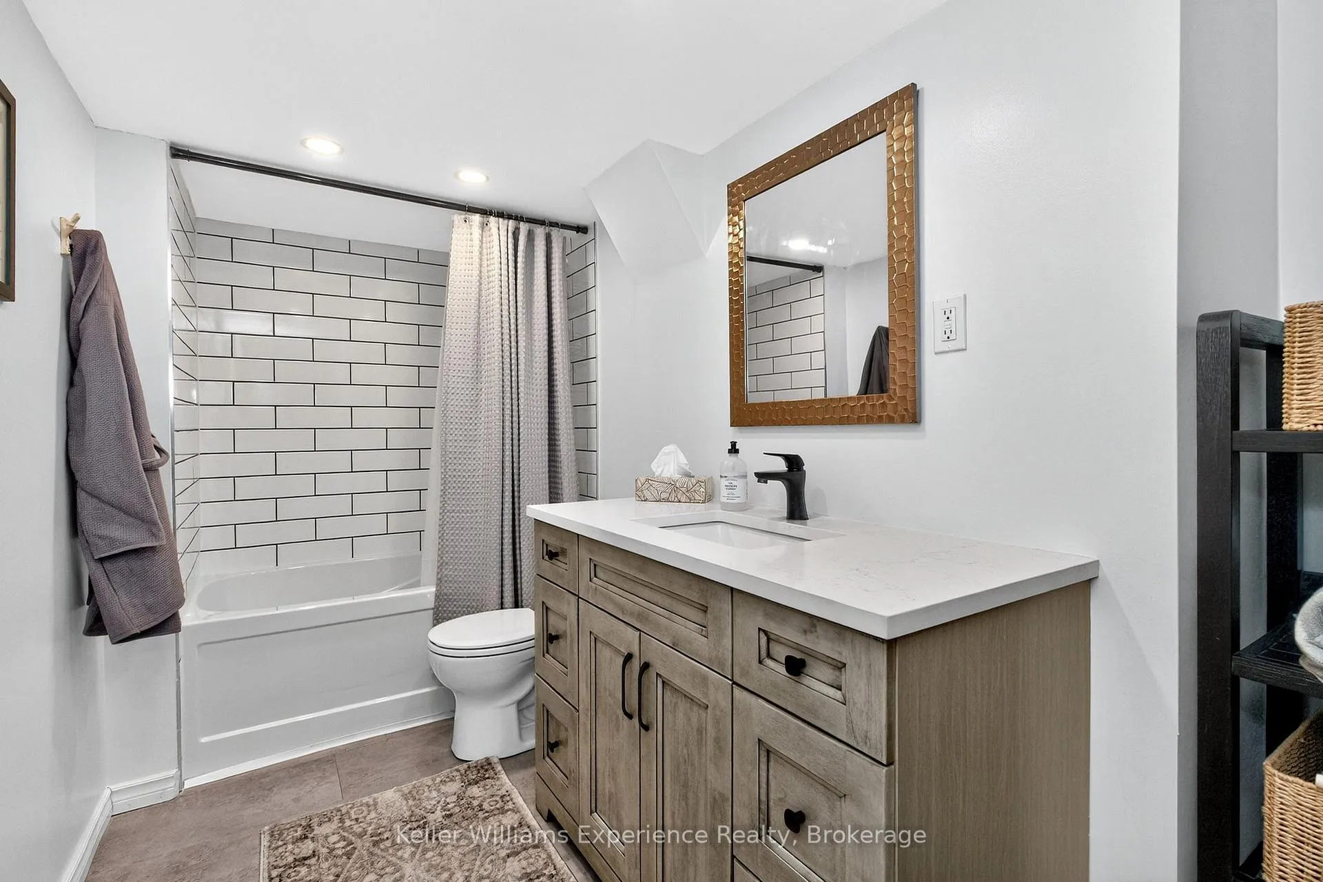 Photo 26 of 2891 Brady Drive, Severn, Washago — HOMEH