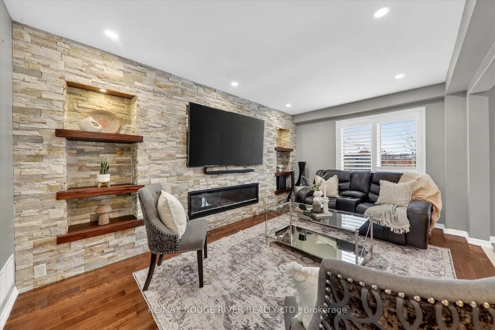 Photo 7 of 89 Kirkland Place, Whitby, Williamsburg — HOMEH