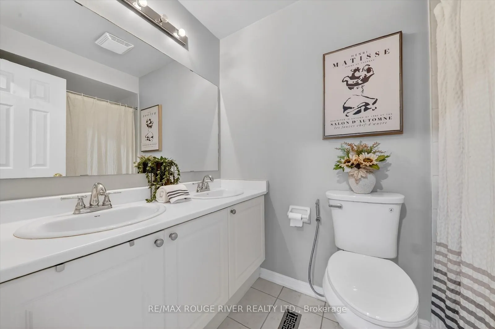 Photo 22 of 89 Kirkland Place, Whitby, Williamsburg — HOMEH