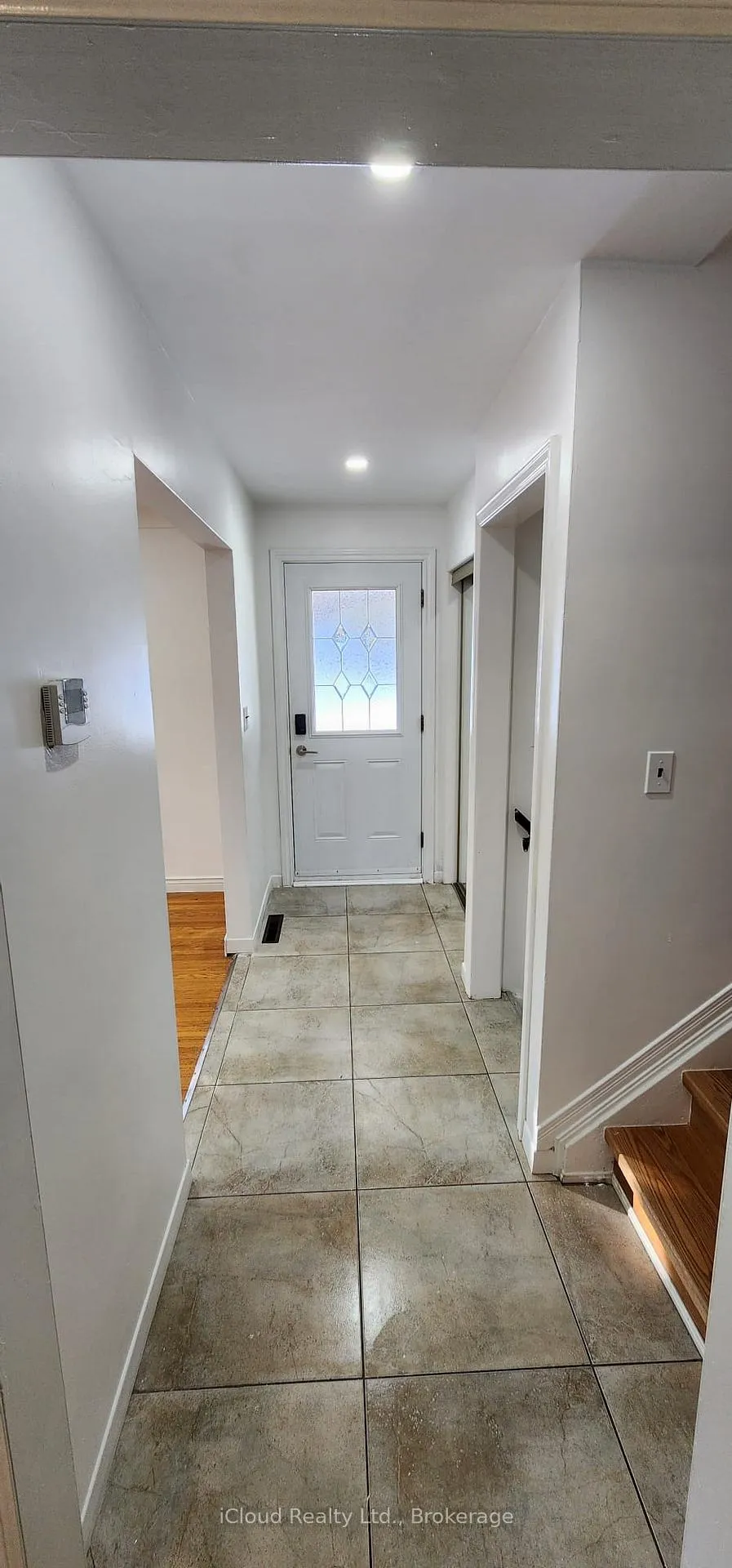 Photo 15 of 131 Victor Boulevard, Hamilton, Greeningdon — HOMEH