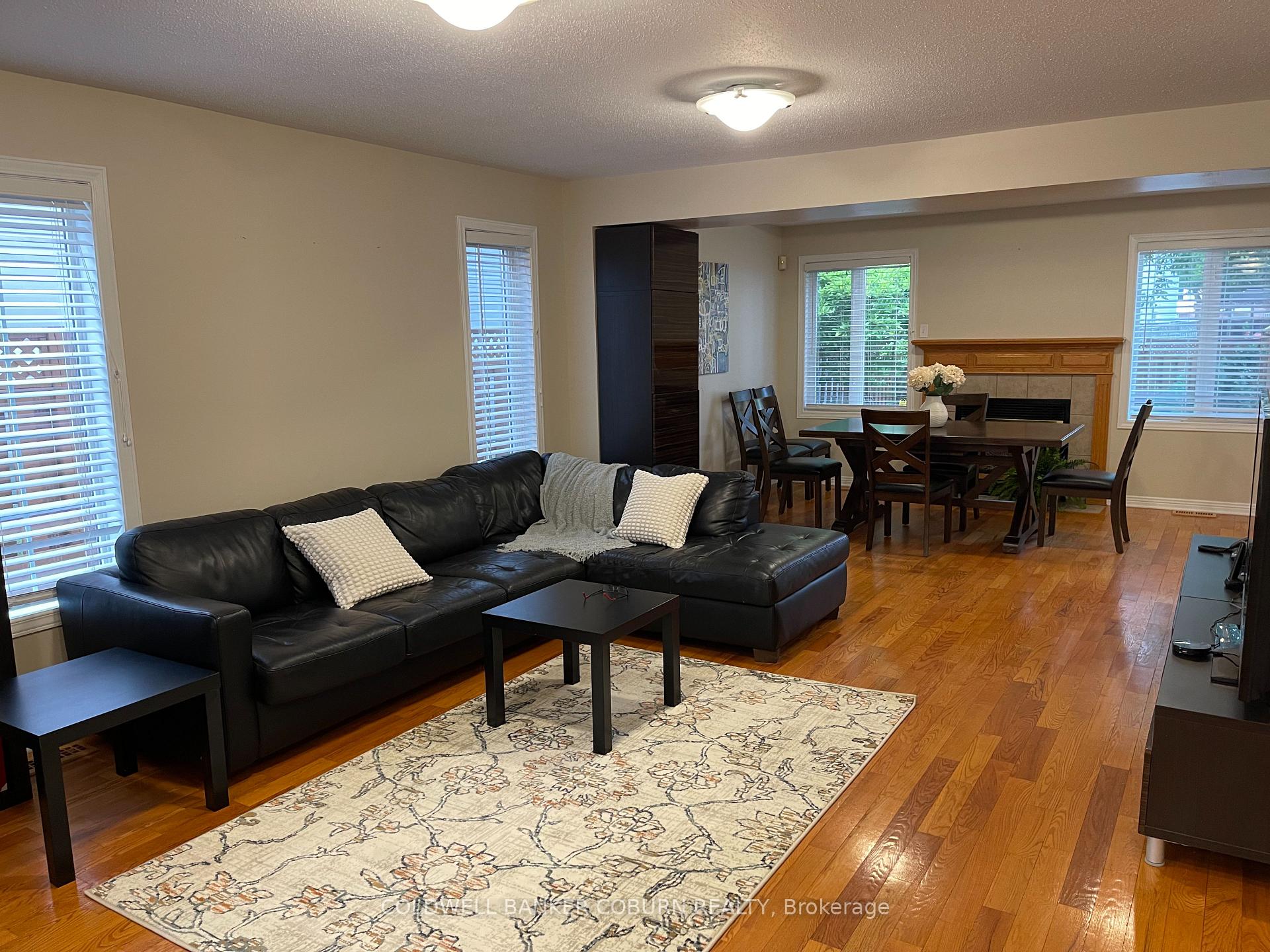 Photo 4 of 15 Oriska Way, Ottawa, Barrhaven - Longfields — HOMEH