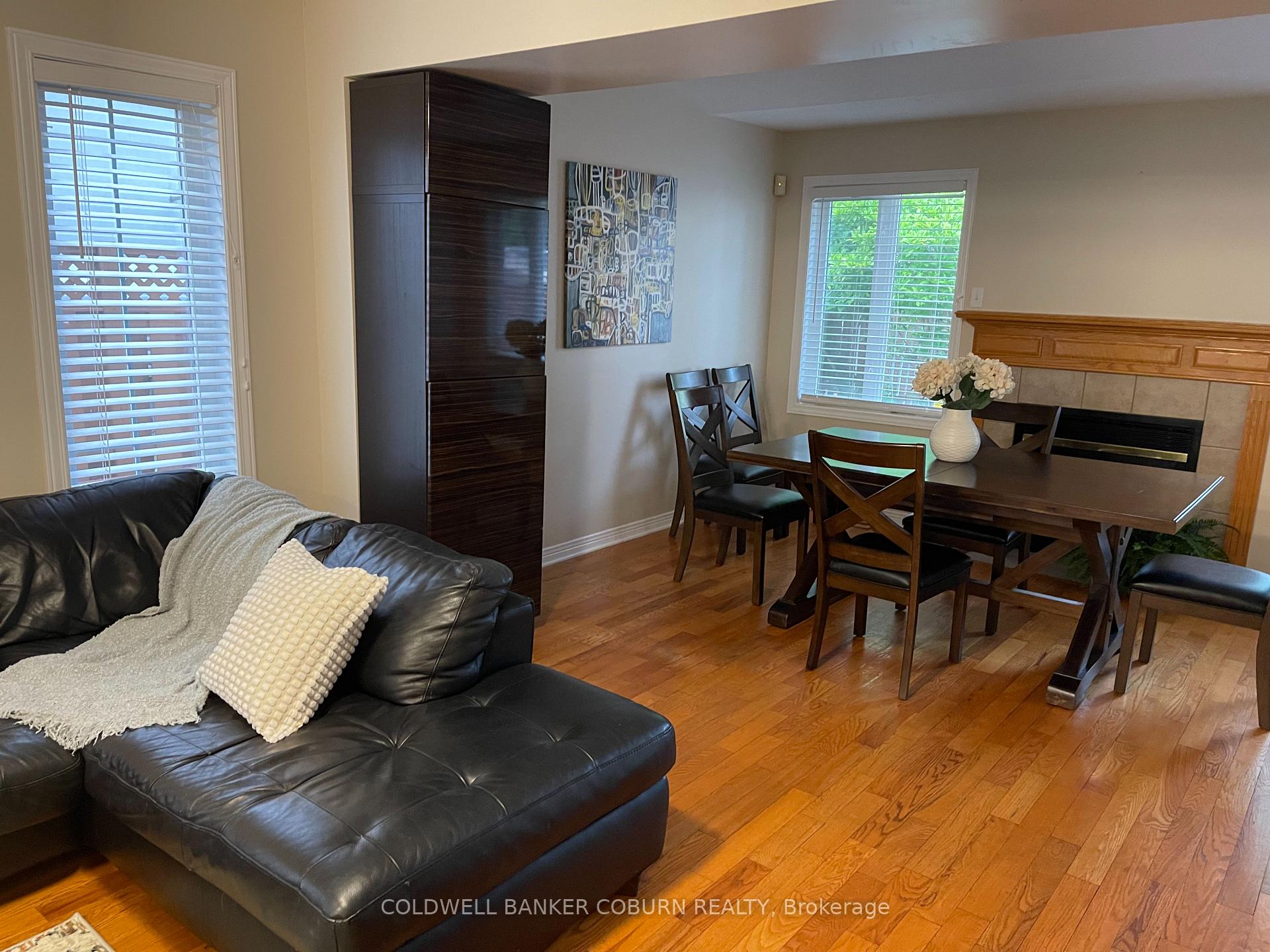 Photo 6 of 15 Oriska Way, Ottawa, Barrhaven - Longfields — HOMEH