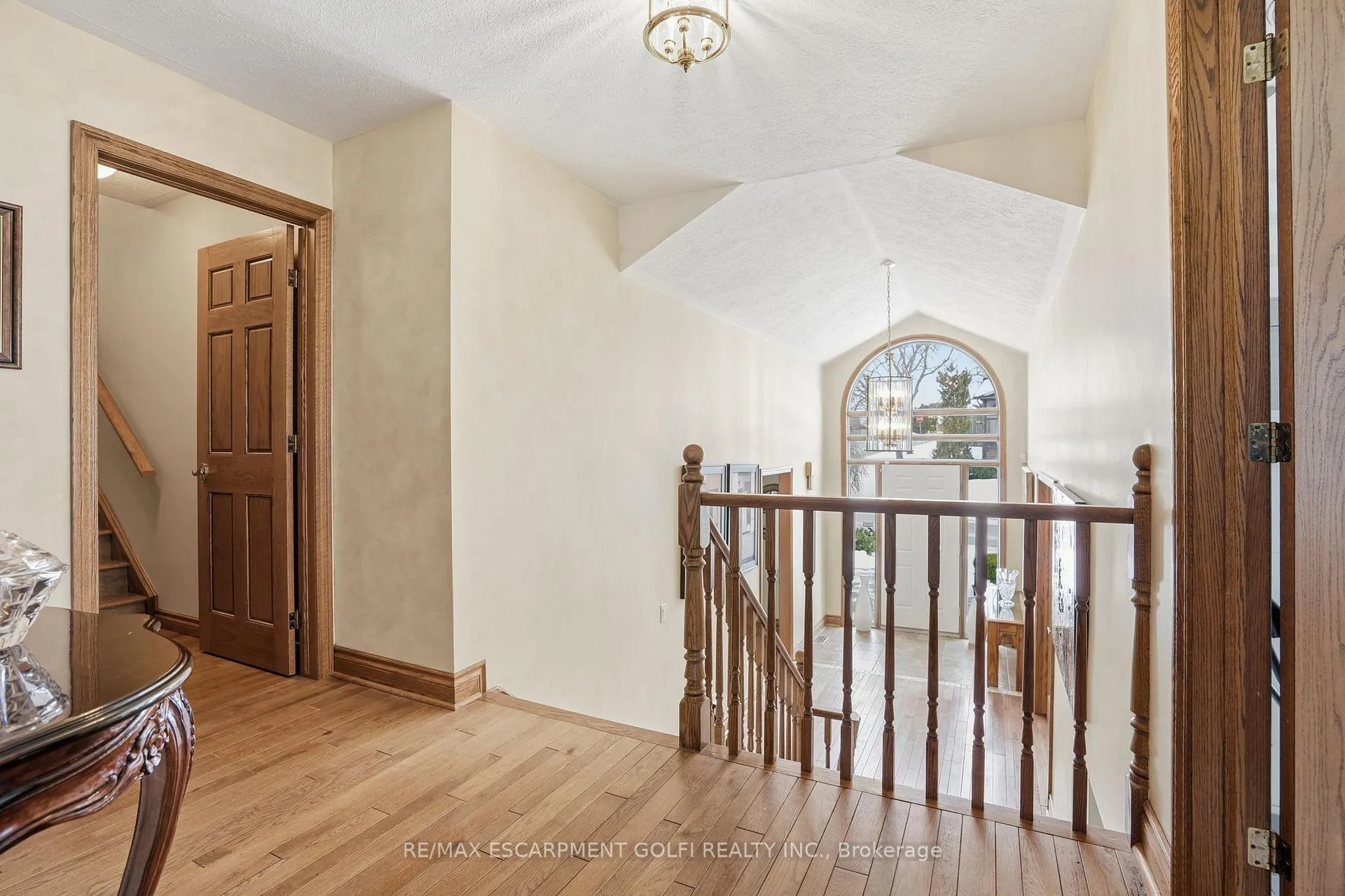 Photo 9 of 9 Lamb Court, Haldimand — HOMEH
