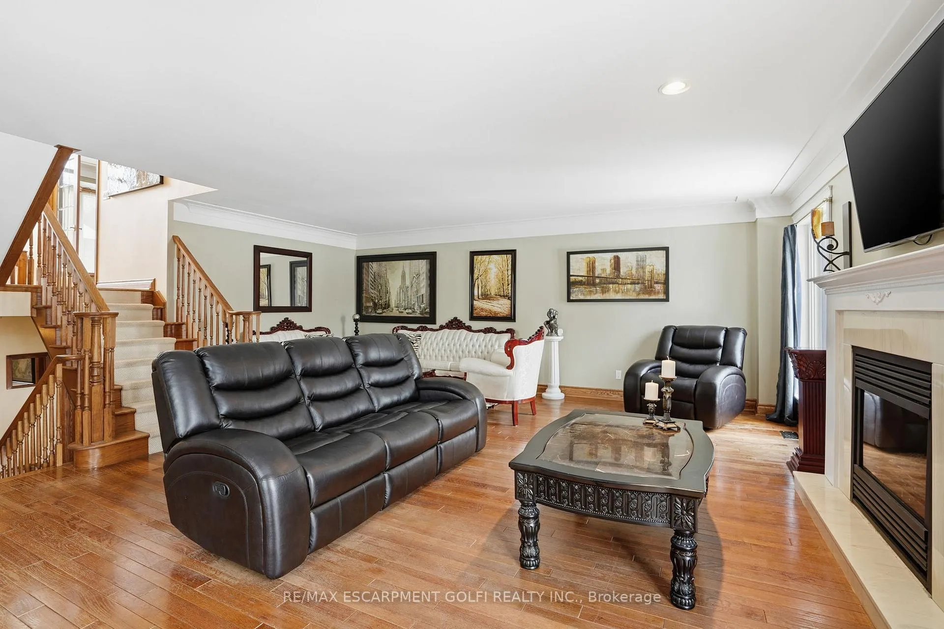 Photo 20 of 9 Lamb Court, Haldimand — HOMEH