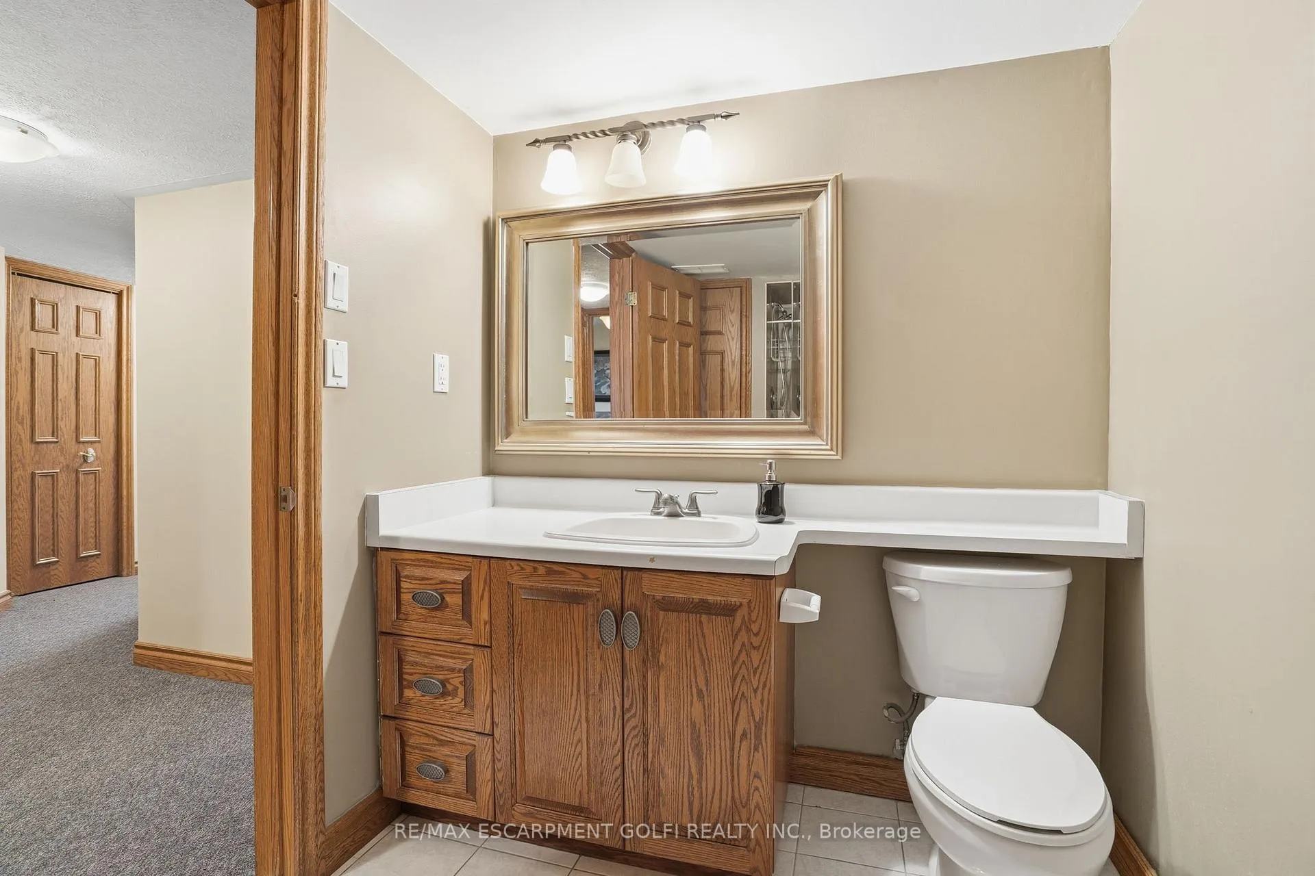 Photo 27 of 9 Lamb Court, Haldimand — HOMEH