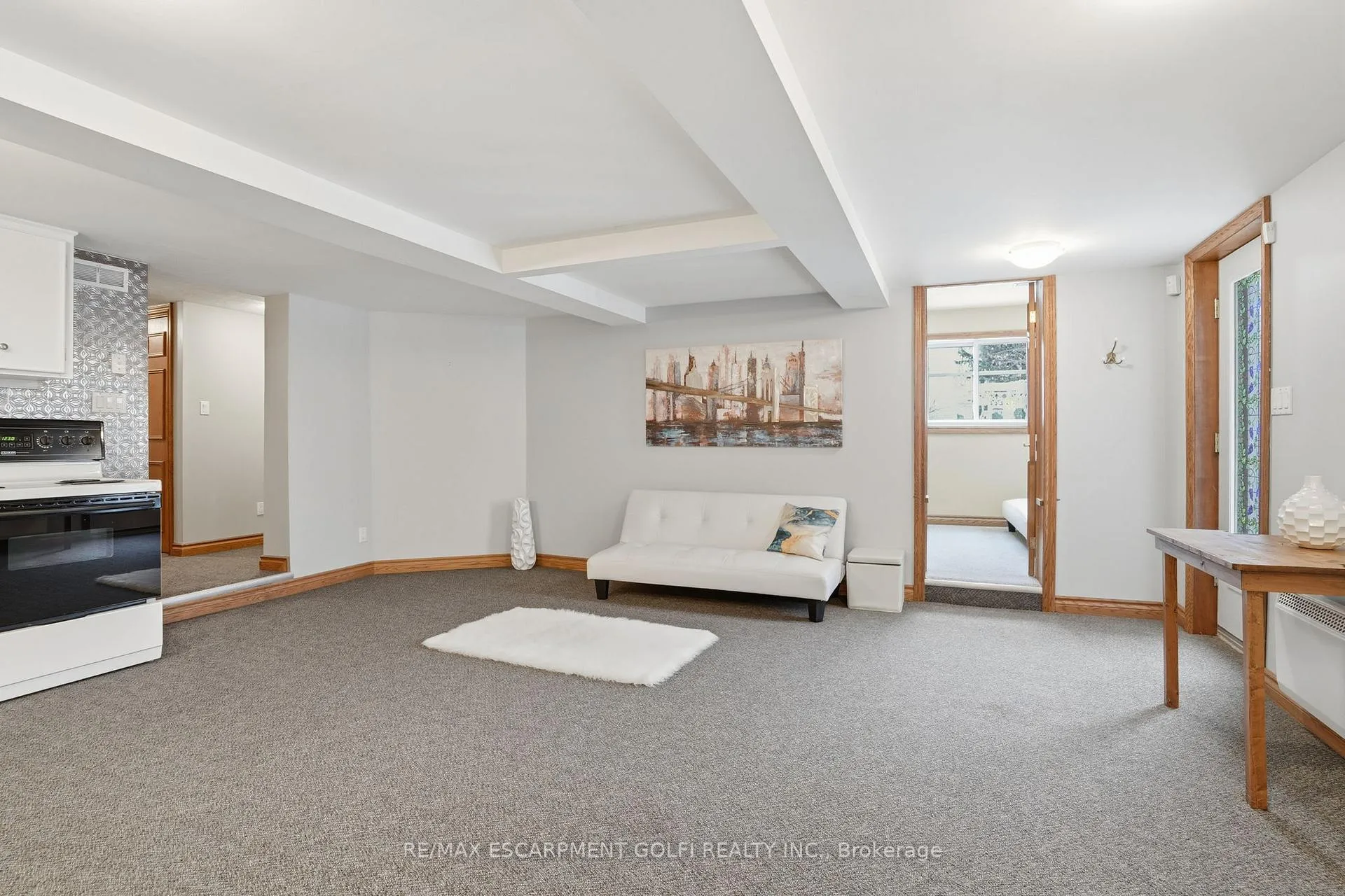 Photo 30 of 9 Lamb Court, Haldimand — HOMEH