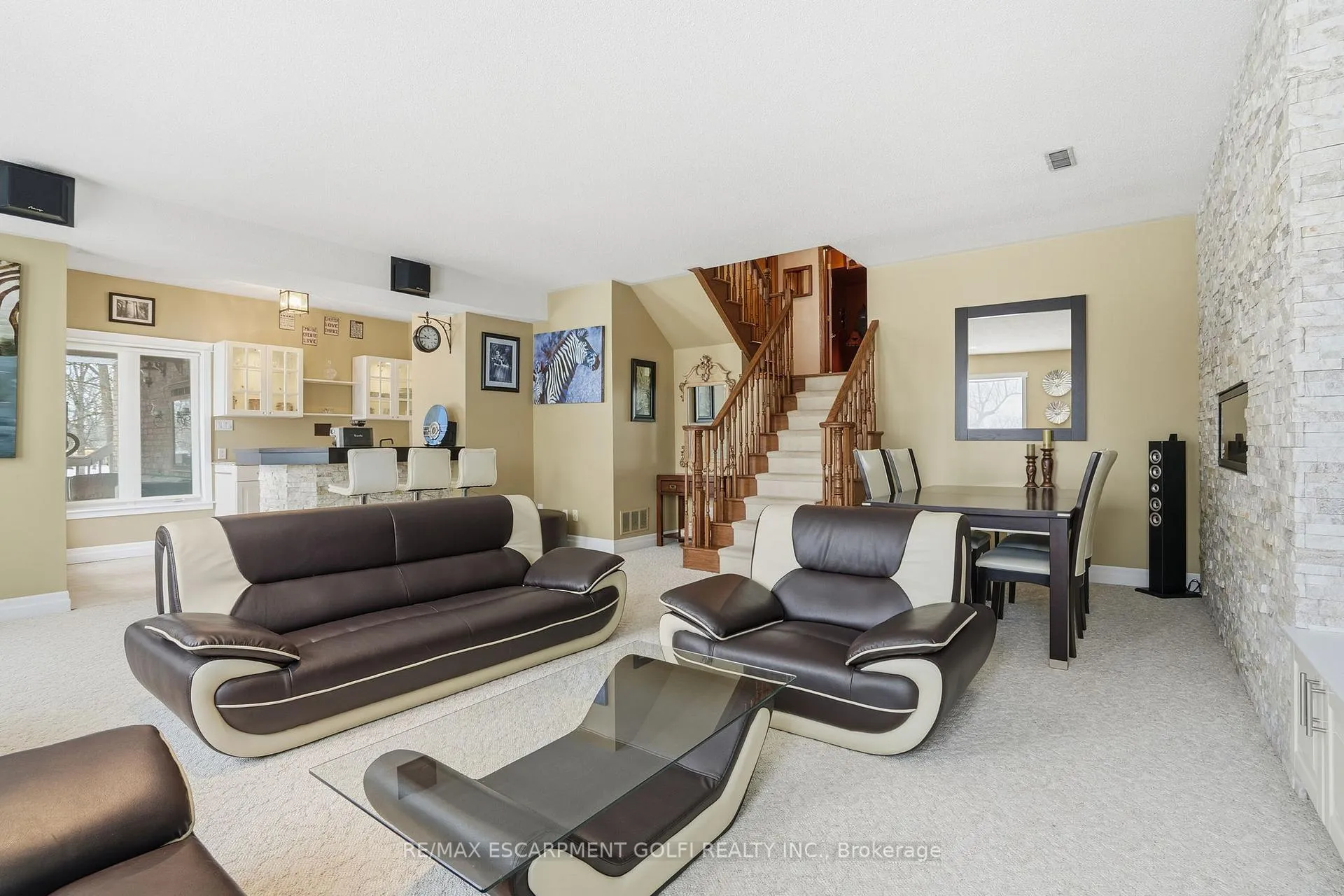 Photo 32 of 9 Lamb Court, Haldimand — HOMEH