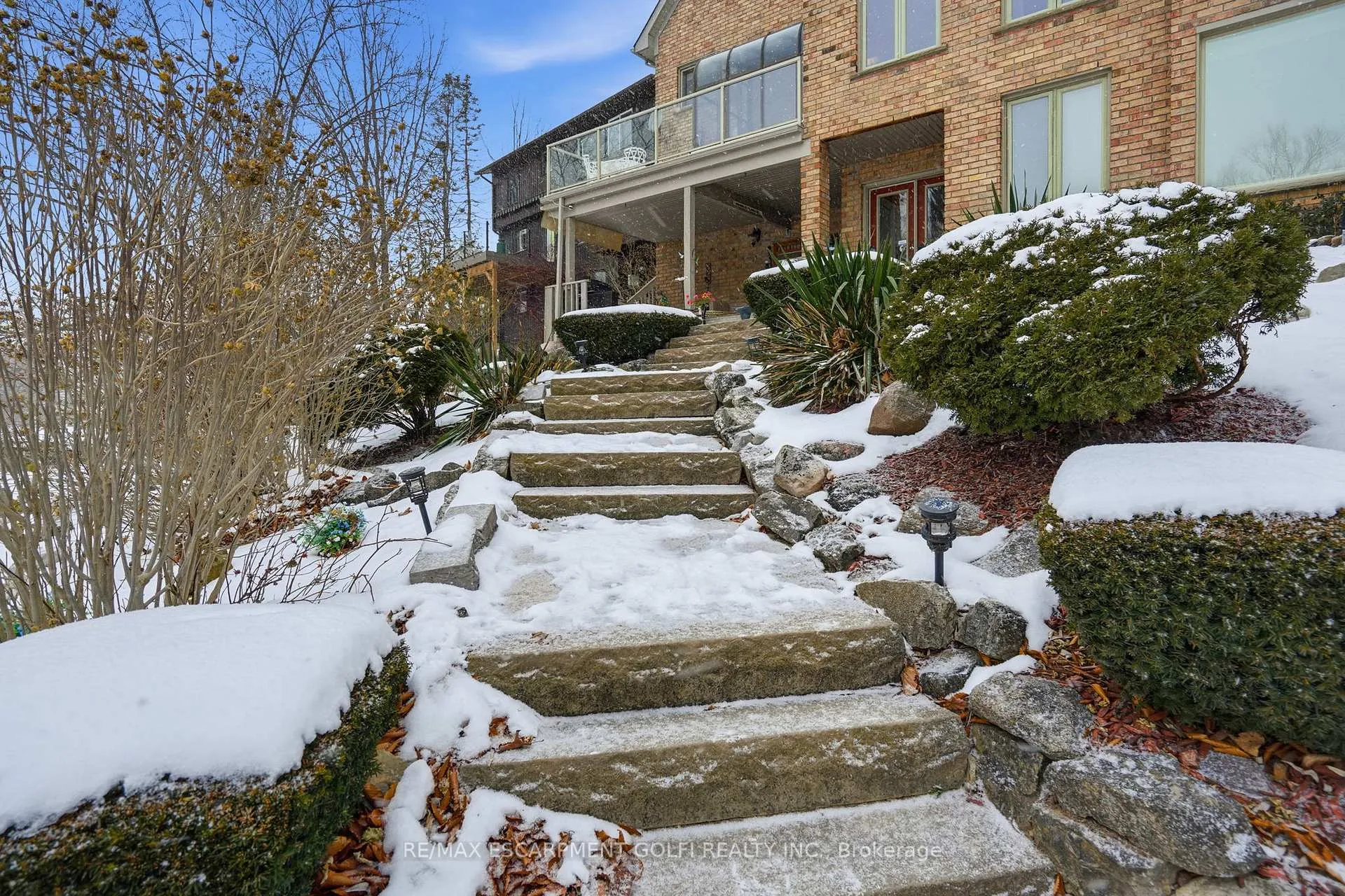 Photo 37 of 9 Lamb Court, Haldimand — HOMEH