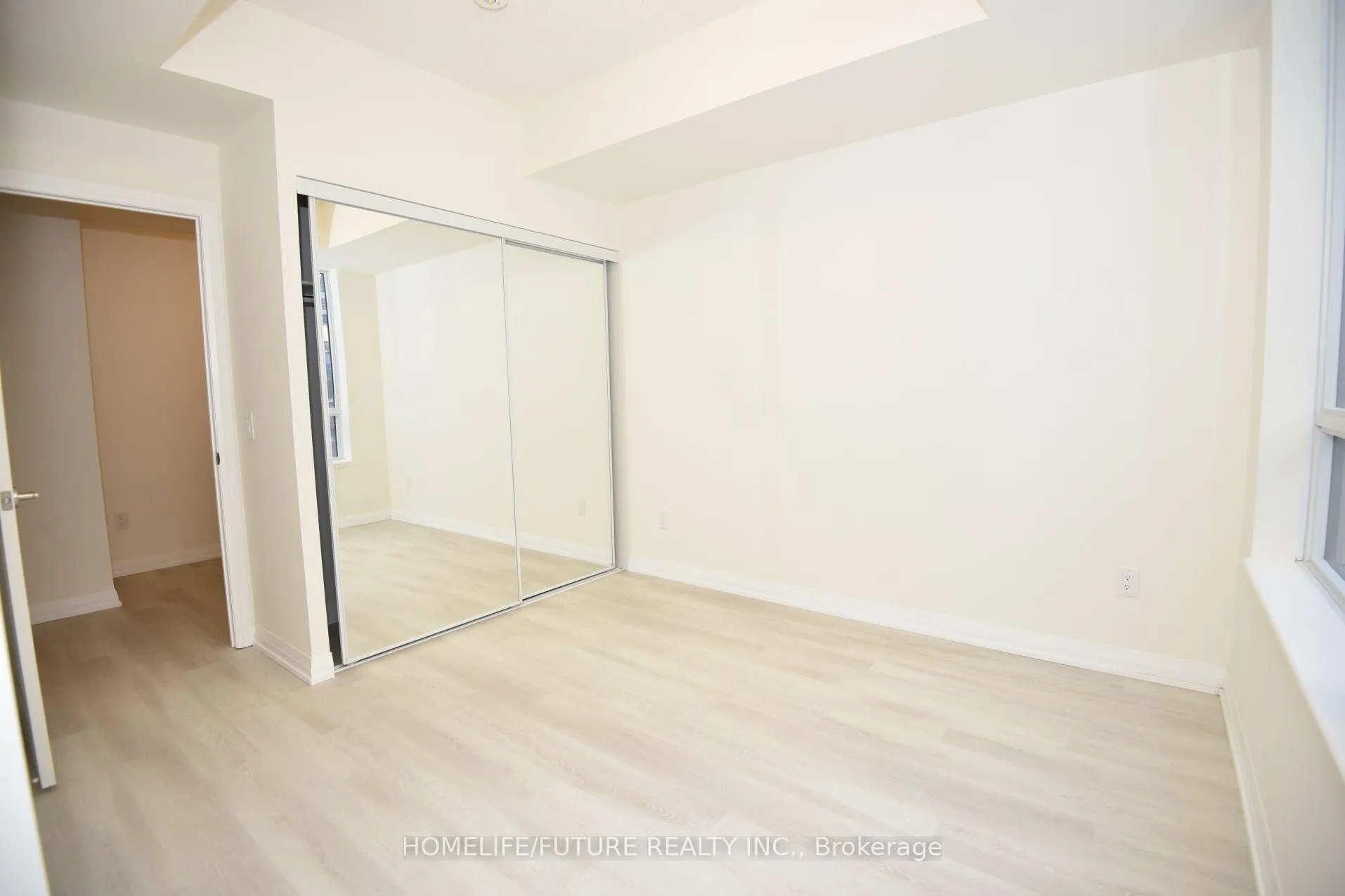 Photo 14 of Unit 307, 3260 Sheppard Avenue E, Scarborough, Tam O'Shanter-Sullivan — HOMEH