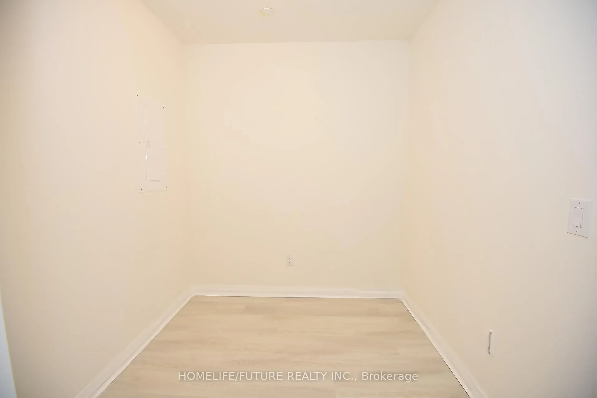 Photo 17 of Unit 307, 3260 Sheppard Avenue E, Scarborough, Tam O'Shanter-Sullivan — HOMEH