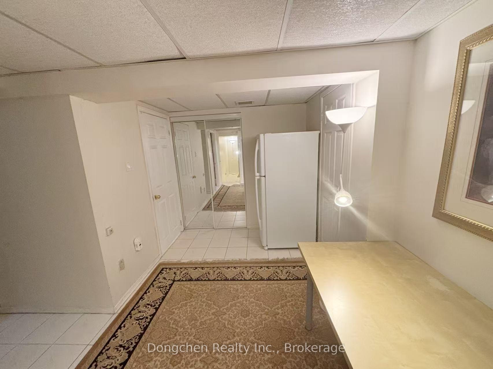Photo 2 of 86 Longbow Square, Scarborough, Steeles — HOMEH