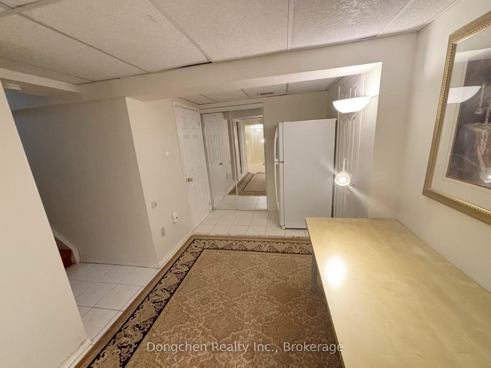Photo 3 of 86 Longbow Square, Scarborough, Steeles — HOMEH