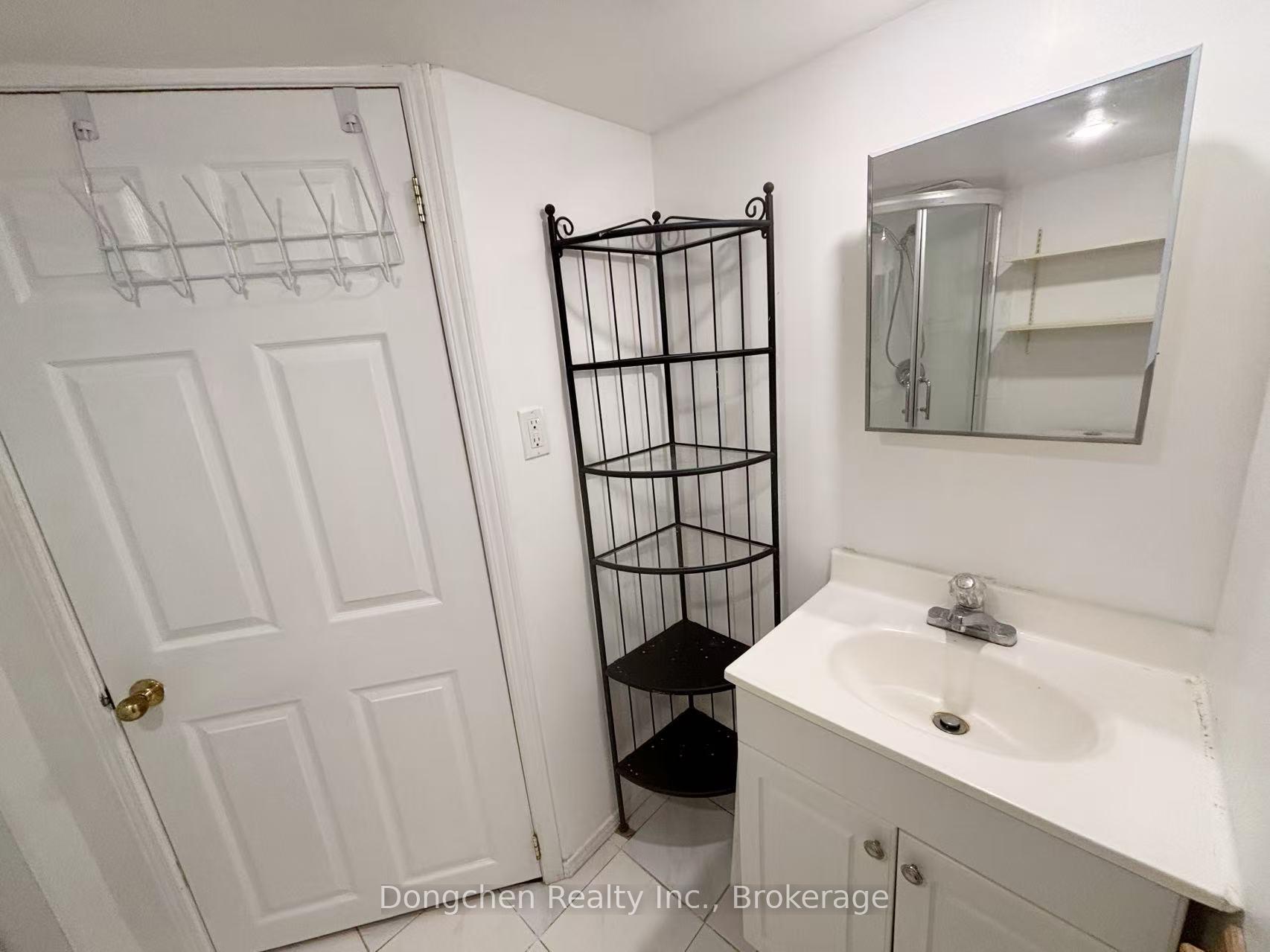 Photo 18 of 86 Longbow Square, Scarborough, Steeles — HOMEH