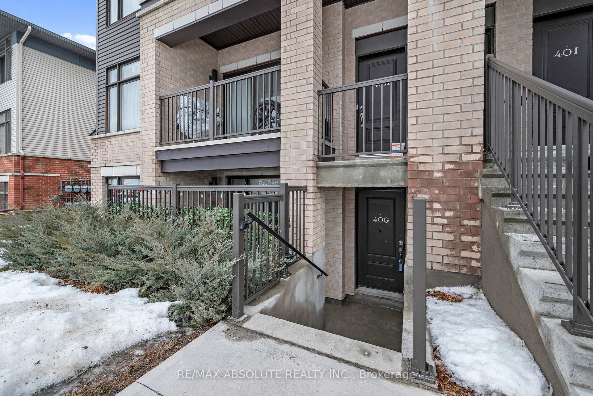Photo 3 of Unit G, 40 Jaguar Private, Ottawa, Kanata - Emerald Meadows/Trailwest — HOMEH