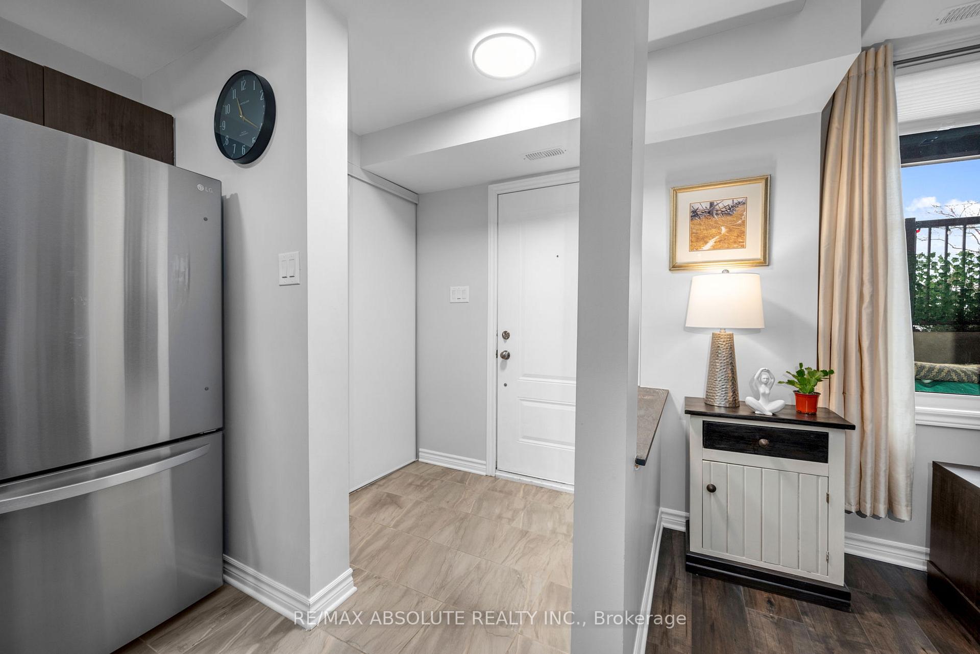 Photo 7 of Unit G, 40 Jaguar Private, Ottawa, Kanata - Emerald Meadows/Trailwest — HOMEH