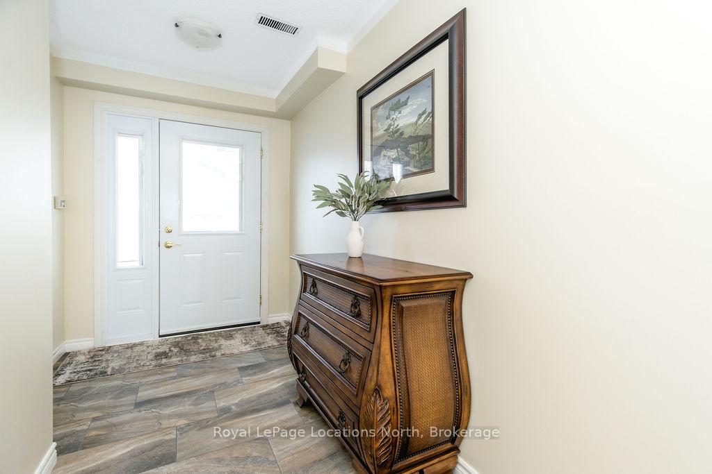Photo 6 of Unit 6, 4 Beck Boulevard, Penetanguishene — HOMEH