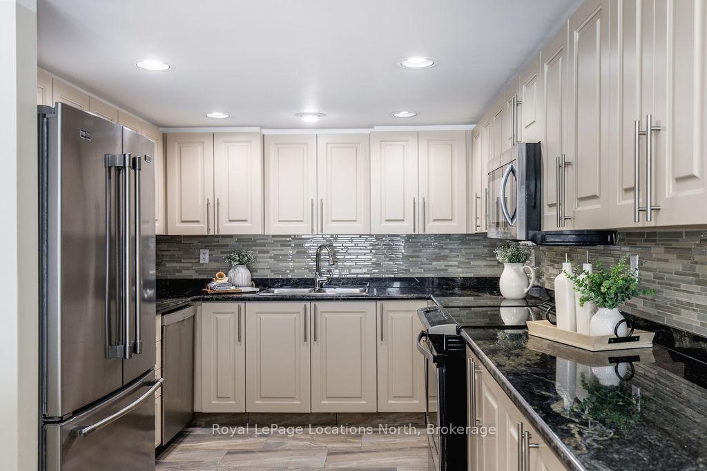 Photo 8 of Unit 6, 4 Beck Boulevard, Penetanguishene — HOMEH