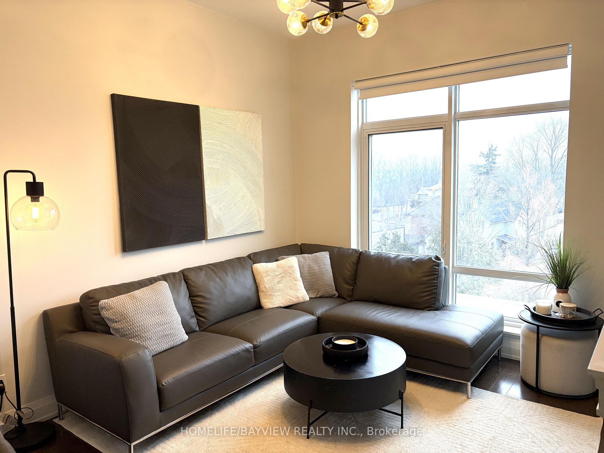 Photo 6 of Unit 415, 15277 Yonge Street, Aurora, Aurora Village — HOMEH