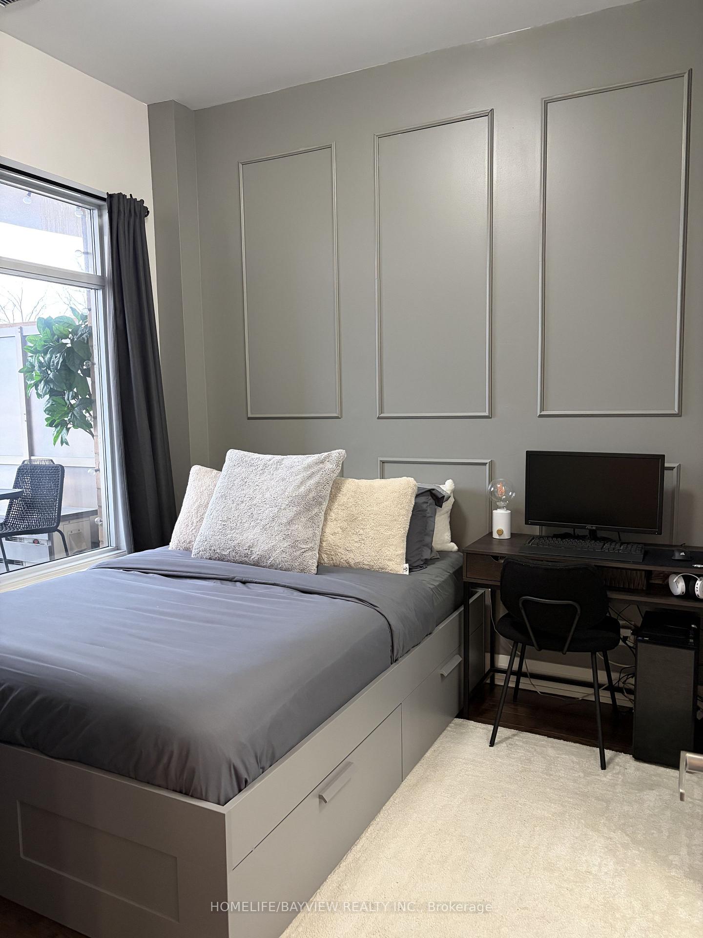 Photo 8 of Unit 415, 15277 Yonge Street, Aurora, Aurora Village — HOMEH