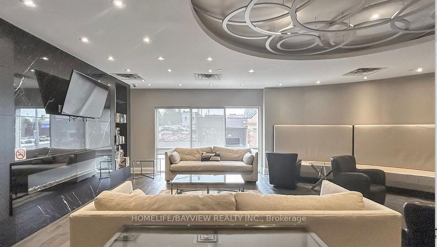 Photo 17 of Unit 415, 15277 Yonge Street, Aurora, Aurora Village — HOMEH