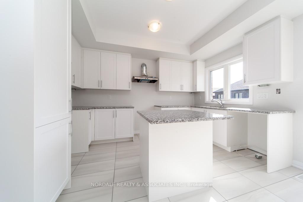 Photo 19 of 1449 Stovell Crescent, Innisfil, Lefroy — HOMEH