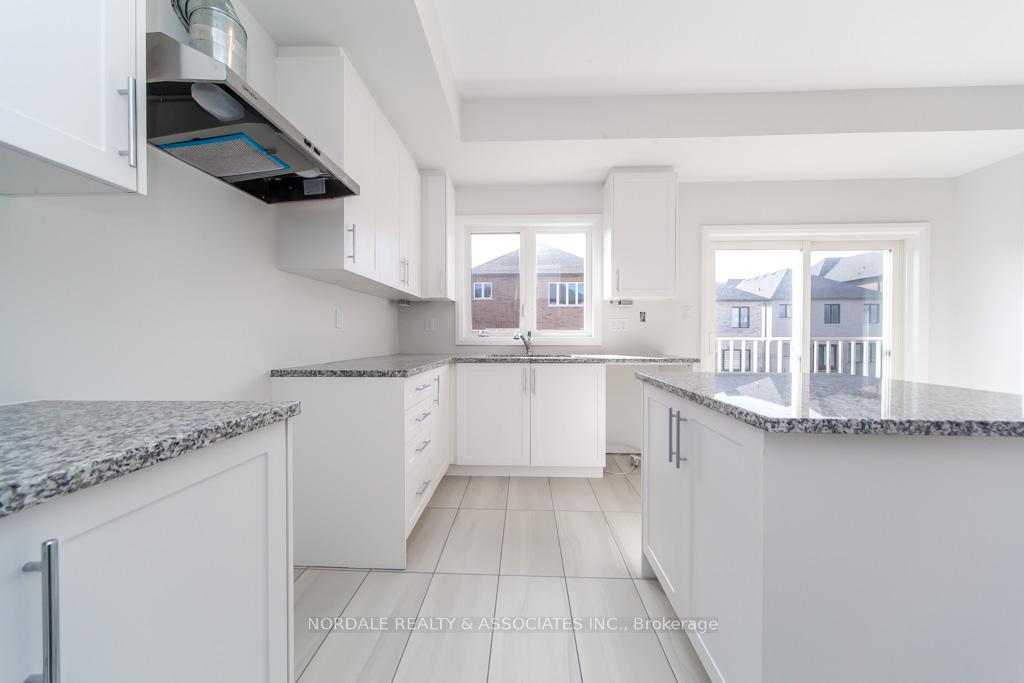 Photo 20 of 1449 Stovell Crescent, Innisfil, Lefroy — HOMEH
