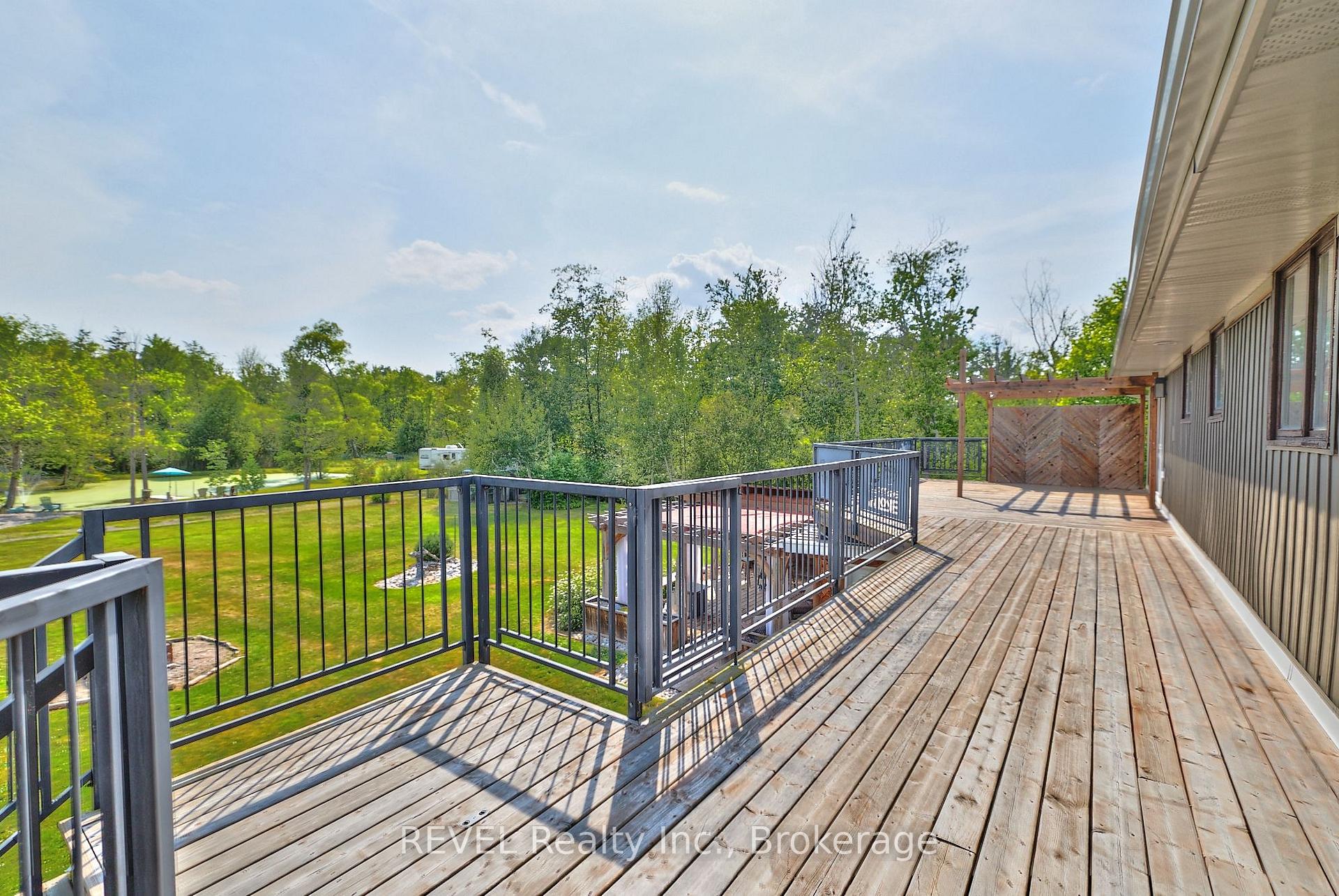 Photo 2 of 740 Highway 20, Pelham, Fenwick — HOMEH